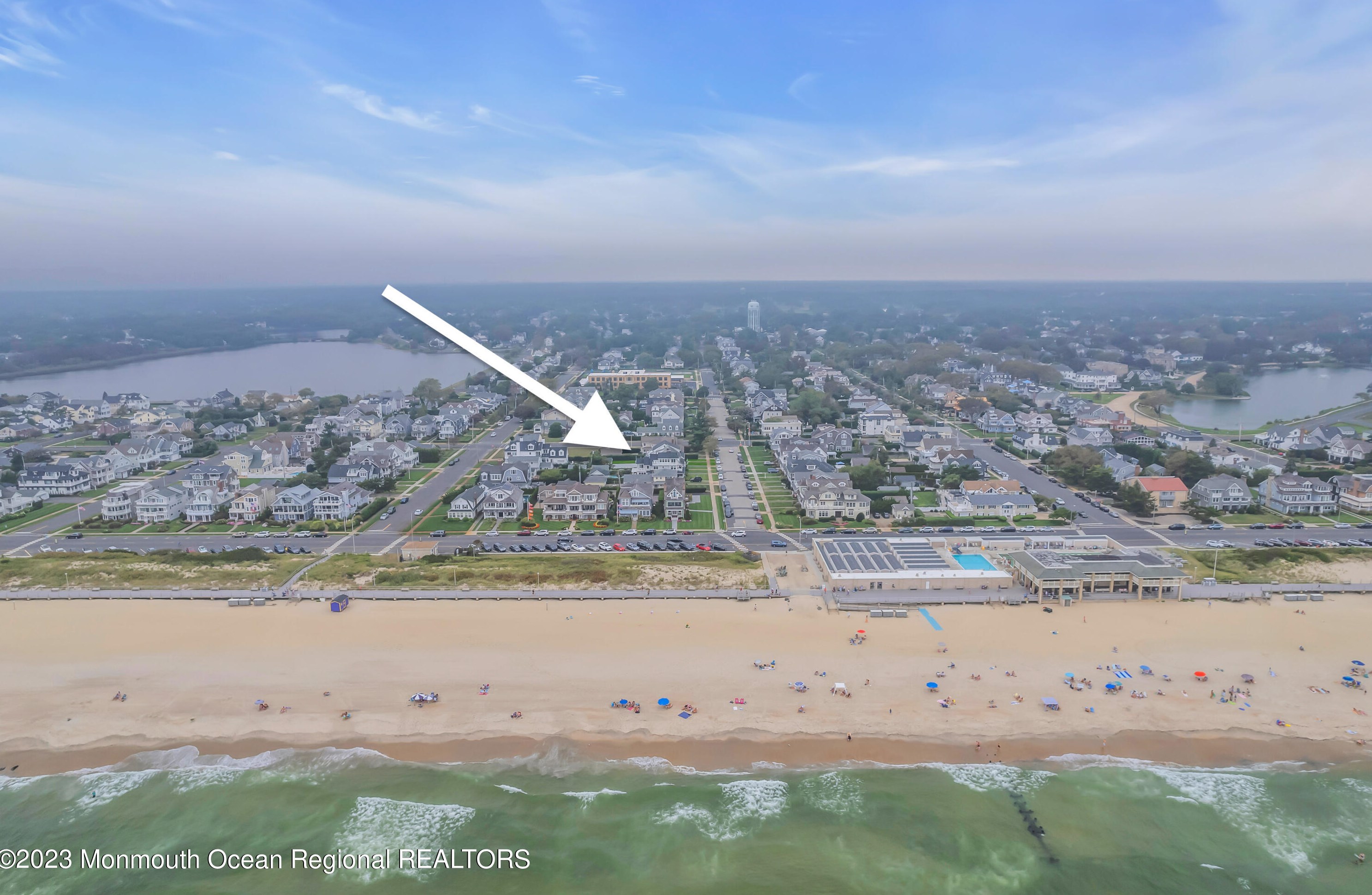 13 Salem Ave, Wall Township, NJ 07762-1037