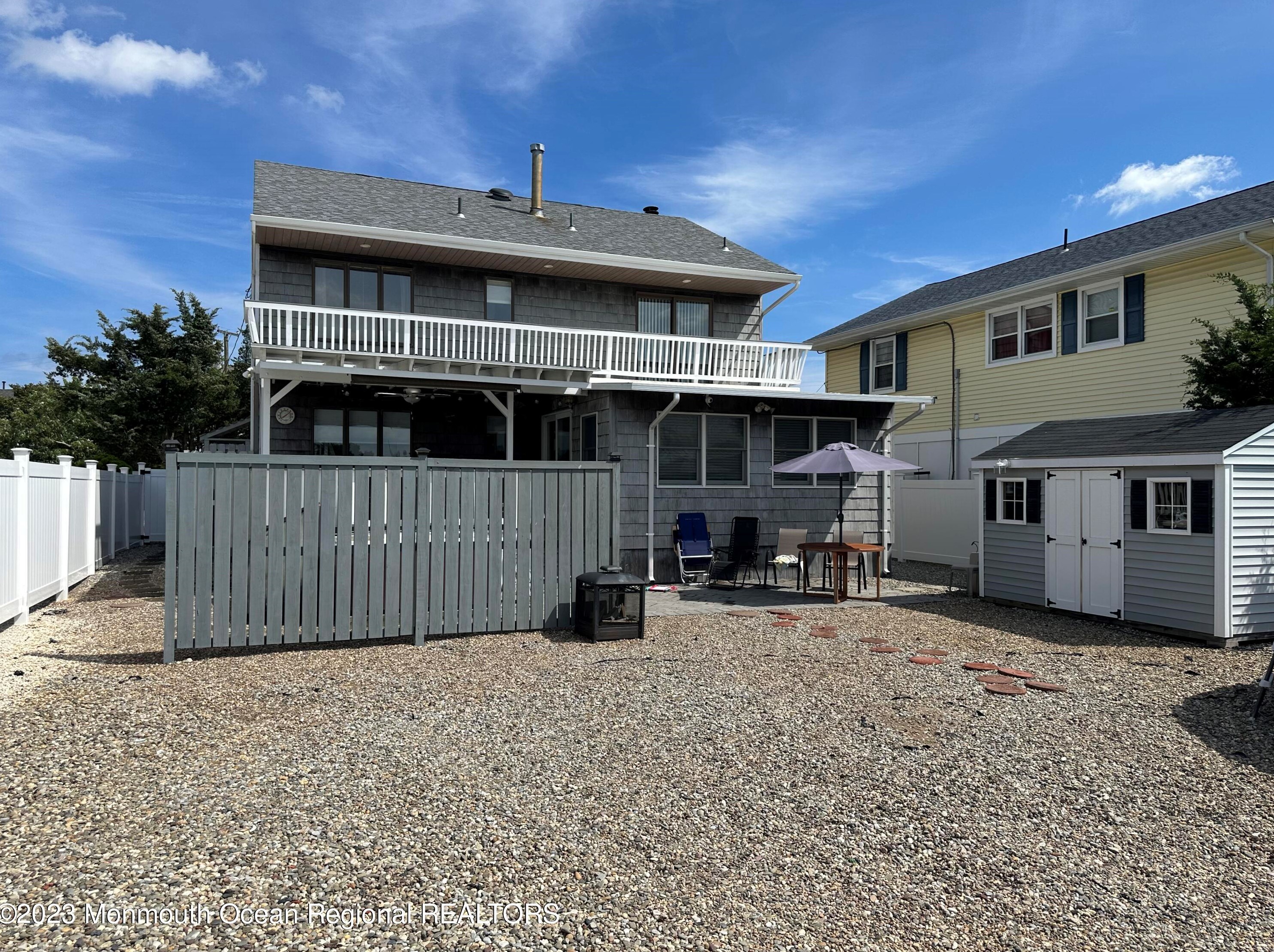 512 Buoy Pl, Toms River, NJ 08753-6231