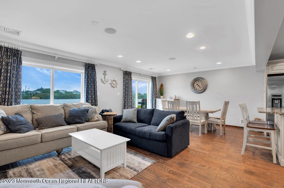 101 Trenton Ave Apt 3, Point Pleasant Beach, NJ 08742