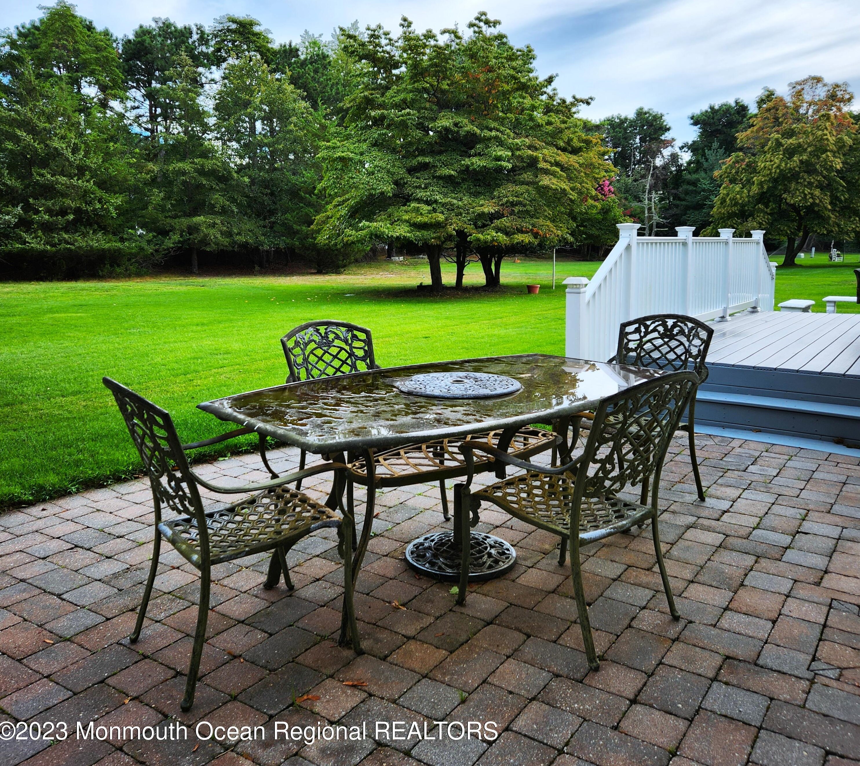 172 Northumberland Dr, Toms River, NJ 08757-5626