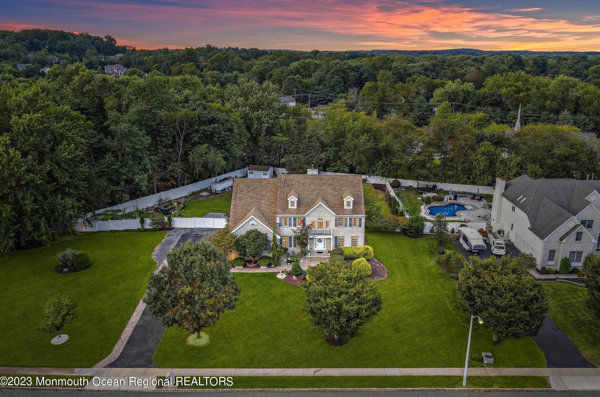5 Tranquil Ct, East Freehold, NJ 07728