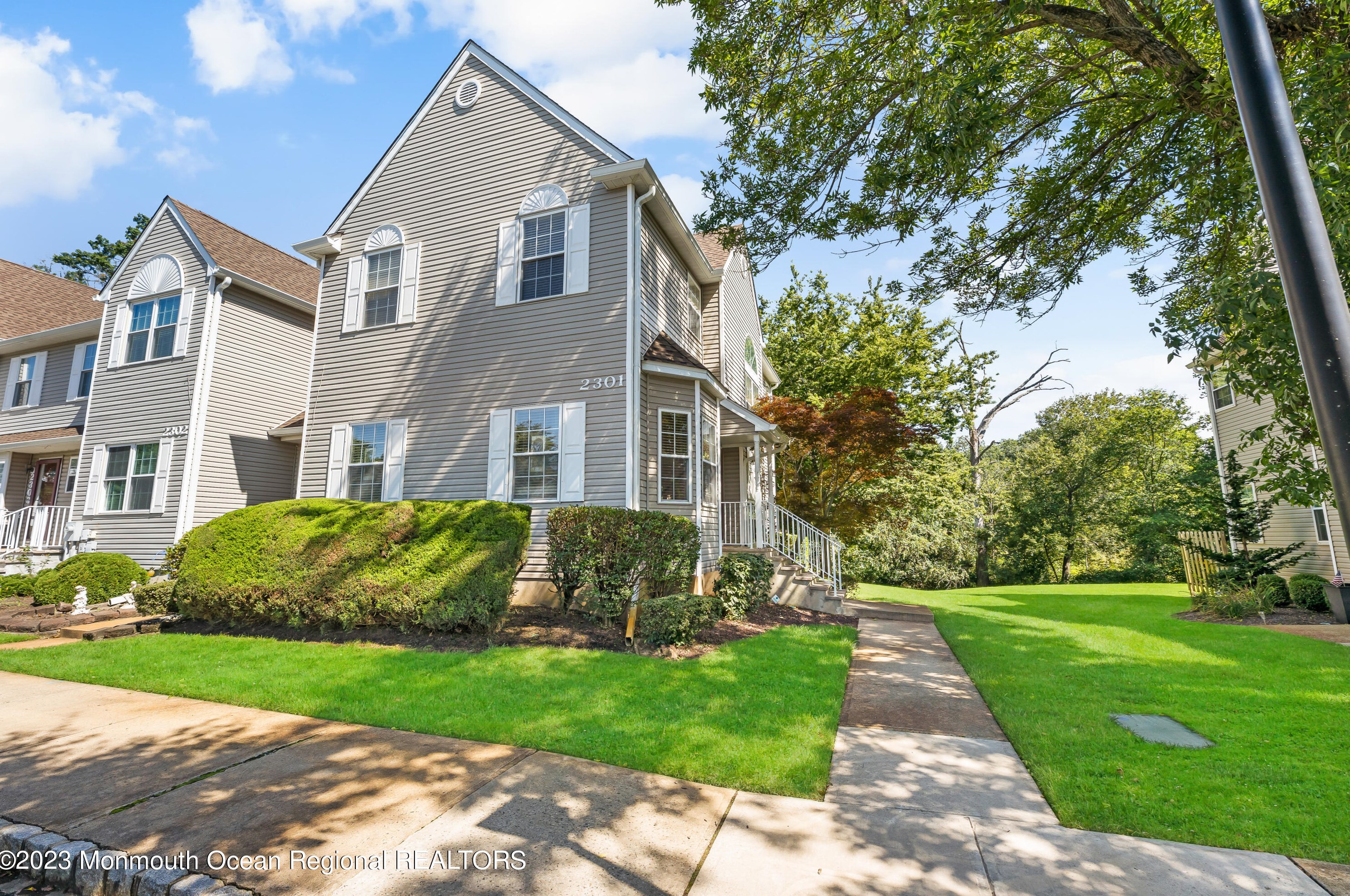 2301 Soda House Ct, East Freehold, NJ 07728