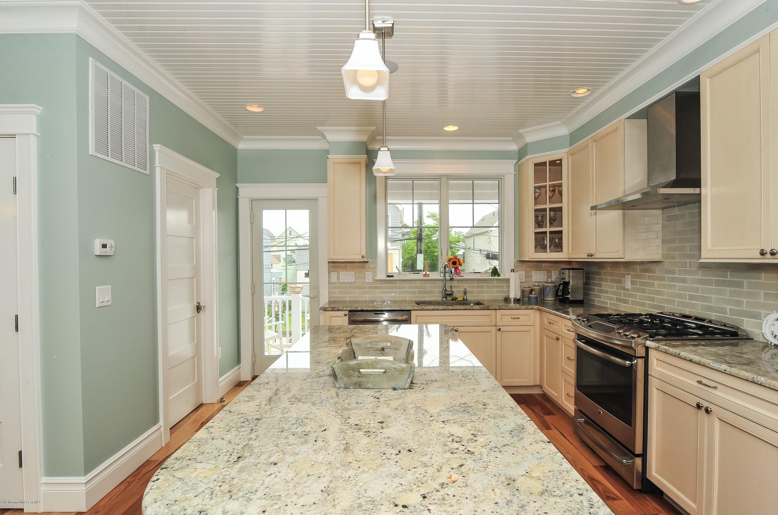 14 E New St, Locust, NJ 07760