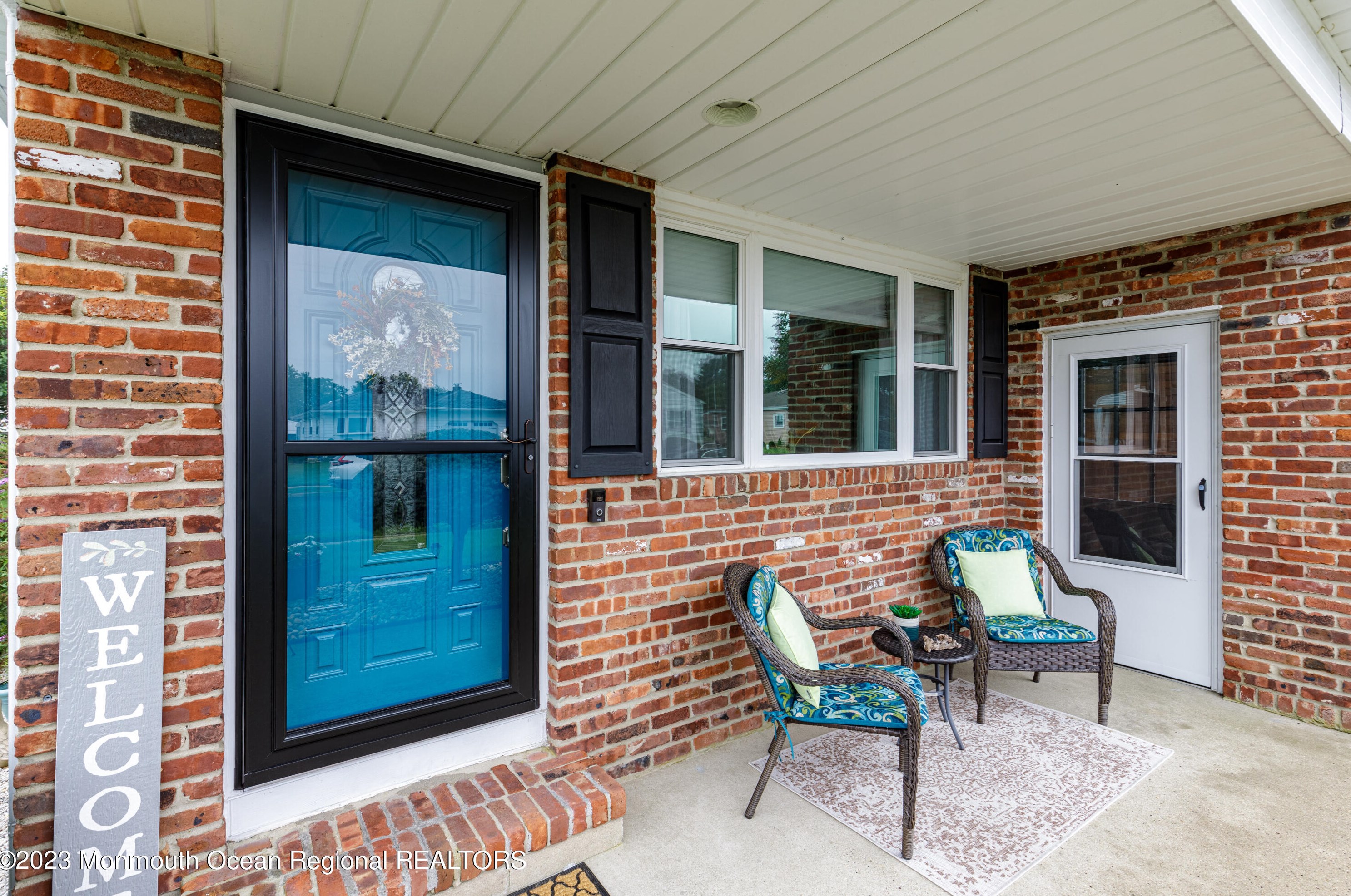 116 Hyannis St, Toms River, NJ 08757-3836