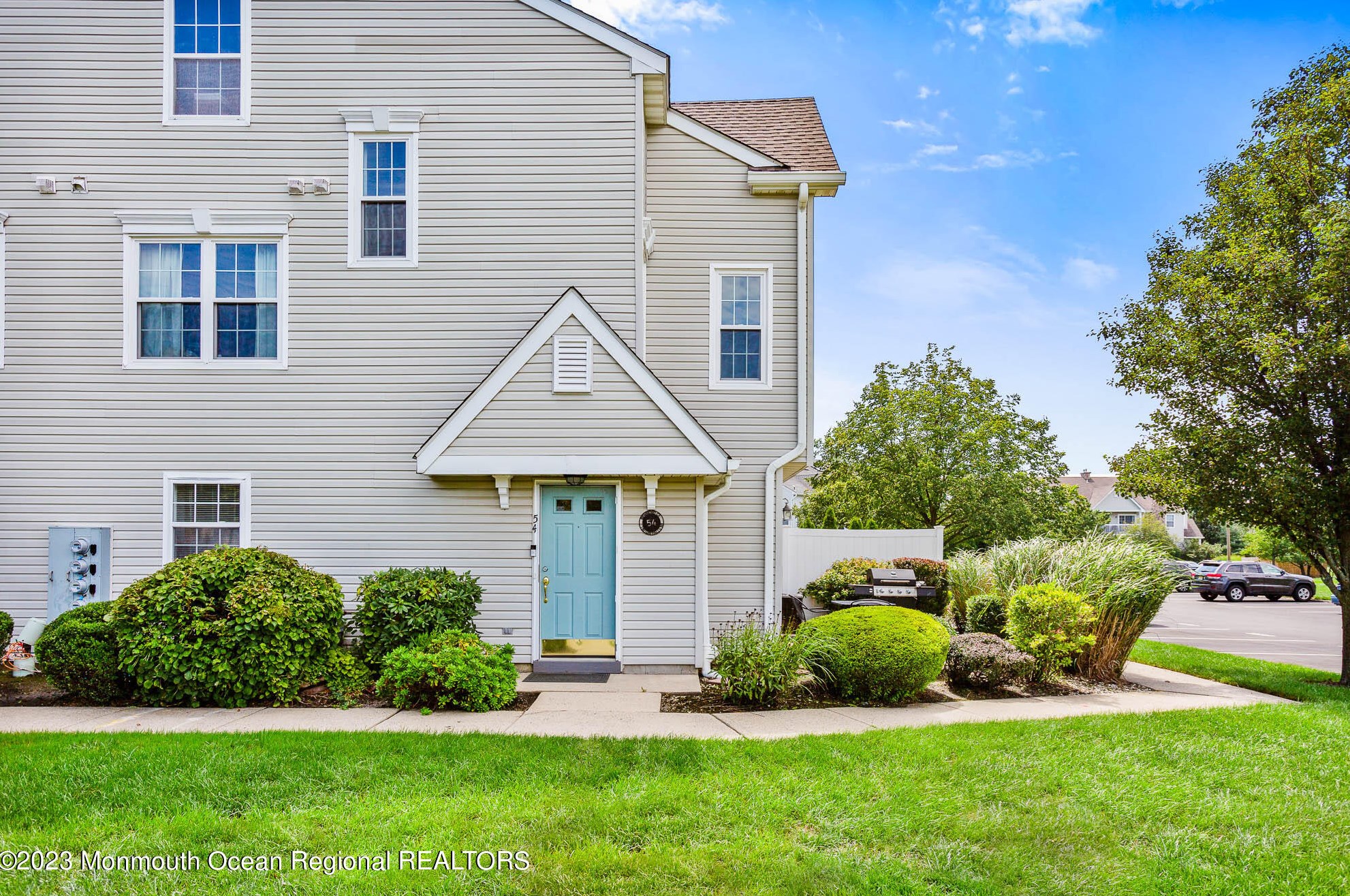 54 Richmond Ct, Tinton Falls, NJ 07712