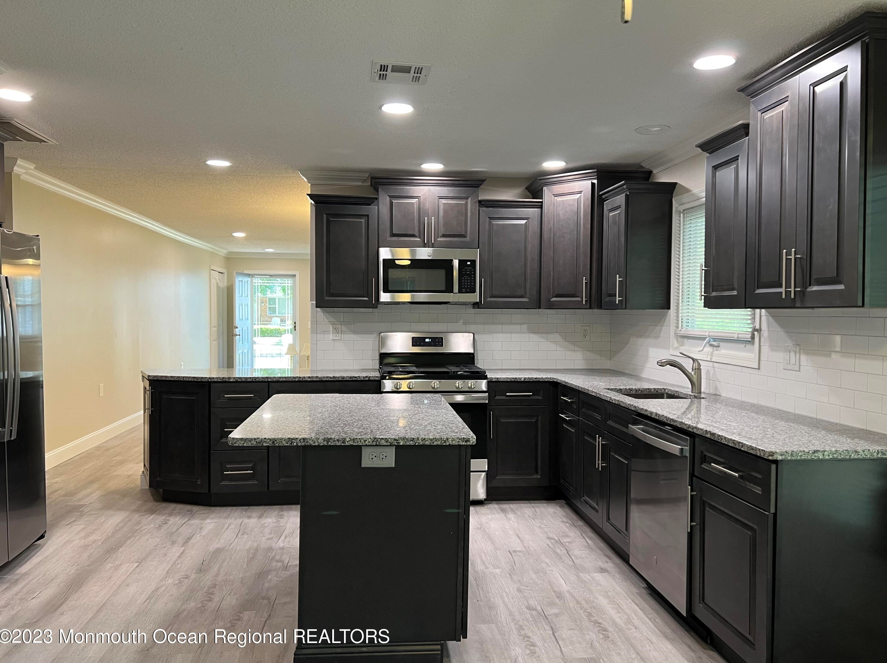 62 Guadalajara Dr, Toms River, NJ 08757