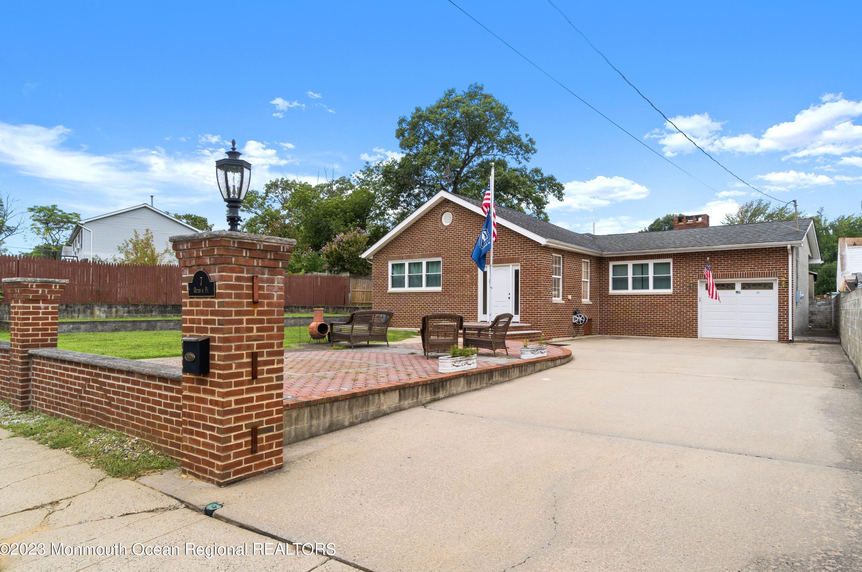 7 Octavia Pl, Keyport, NJ 07735