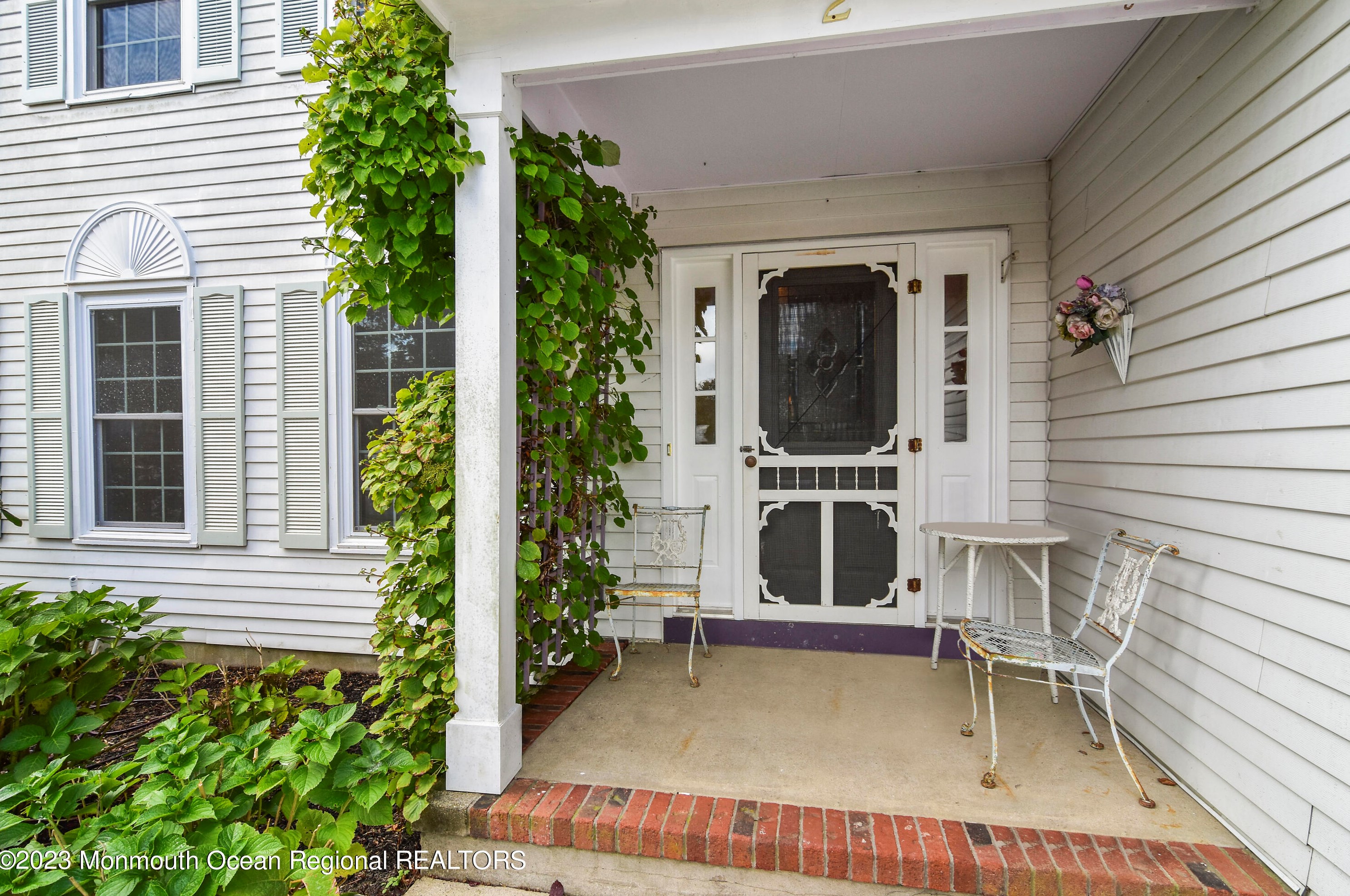 2 Scarlet Ln, Wall Township, NJ 07731-2815