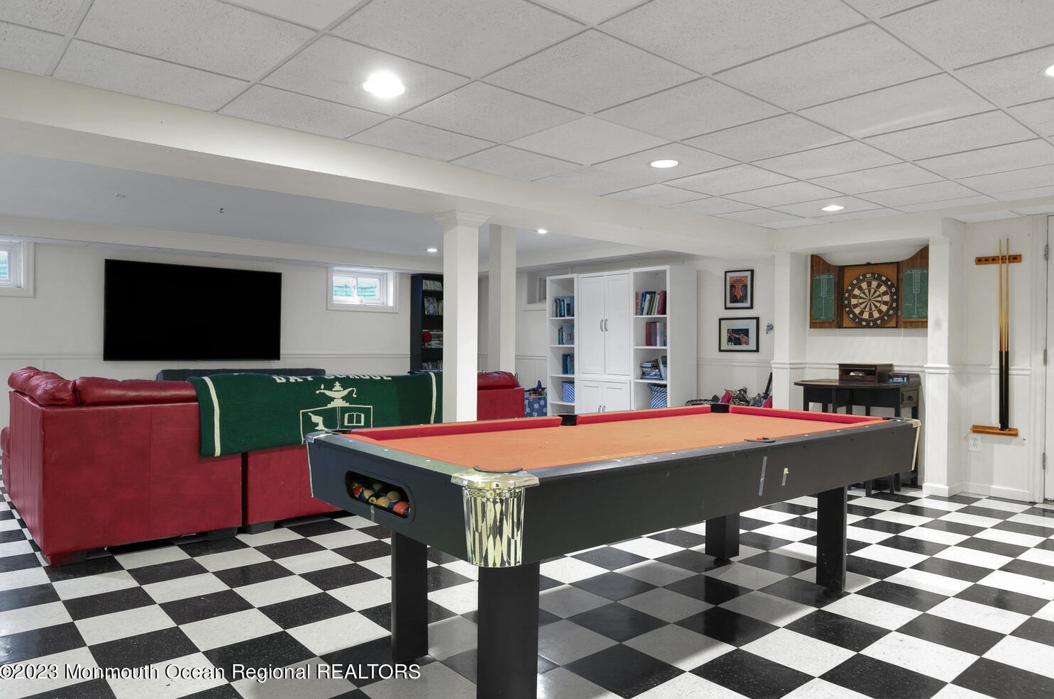 15 Sheraton Ln, Locust NJ  07760-1130 exterior