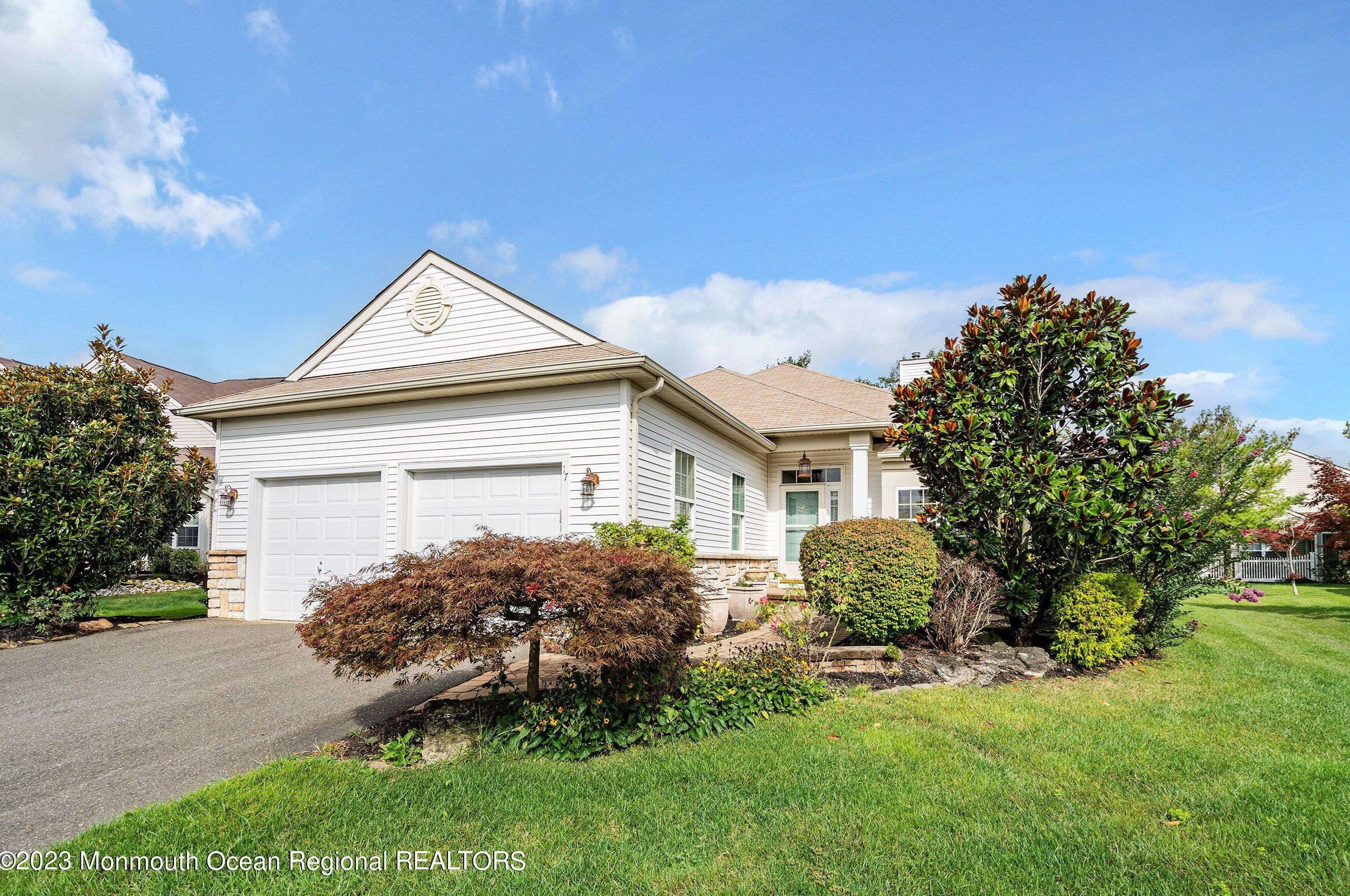 17 Torino Rd, Lakehurst, NJ 08759