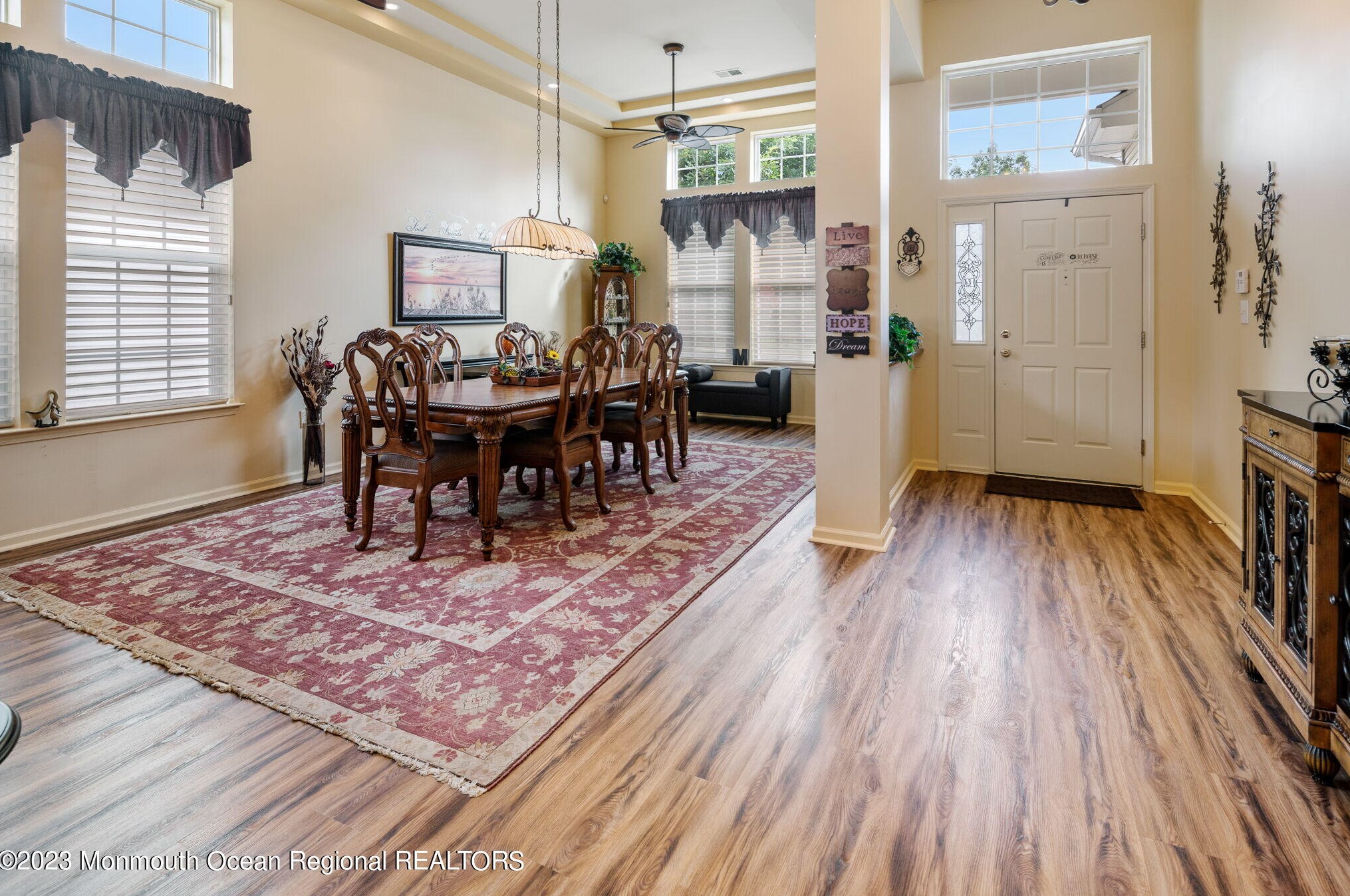 40 Pond Vw Cir, Barnegat Township NJ 08005-5622 exterior