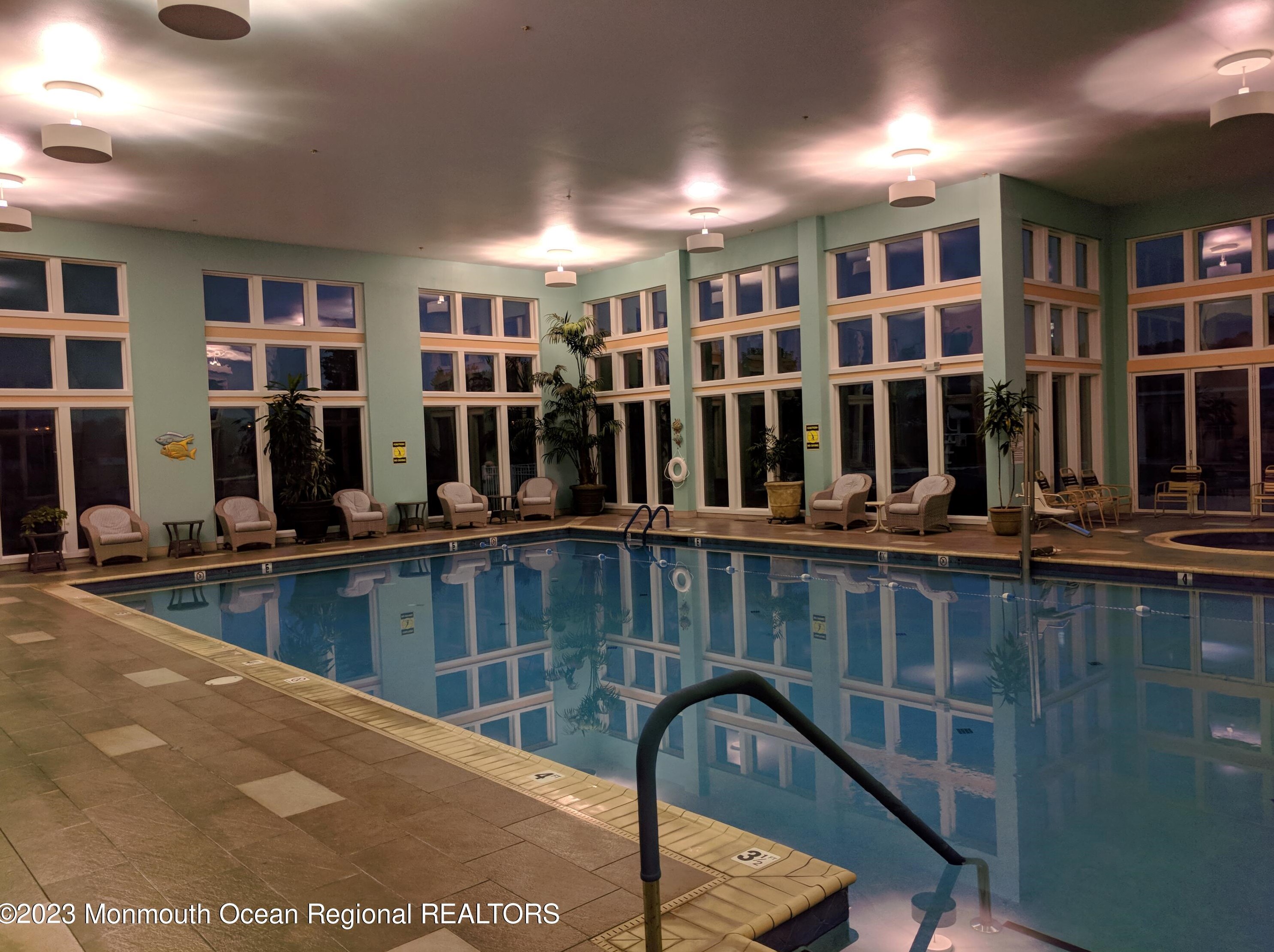 40 Pond Vw Cir, Barnegat Township NJ 08005-5622 exterior