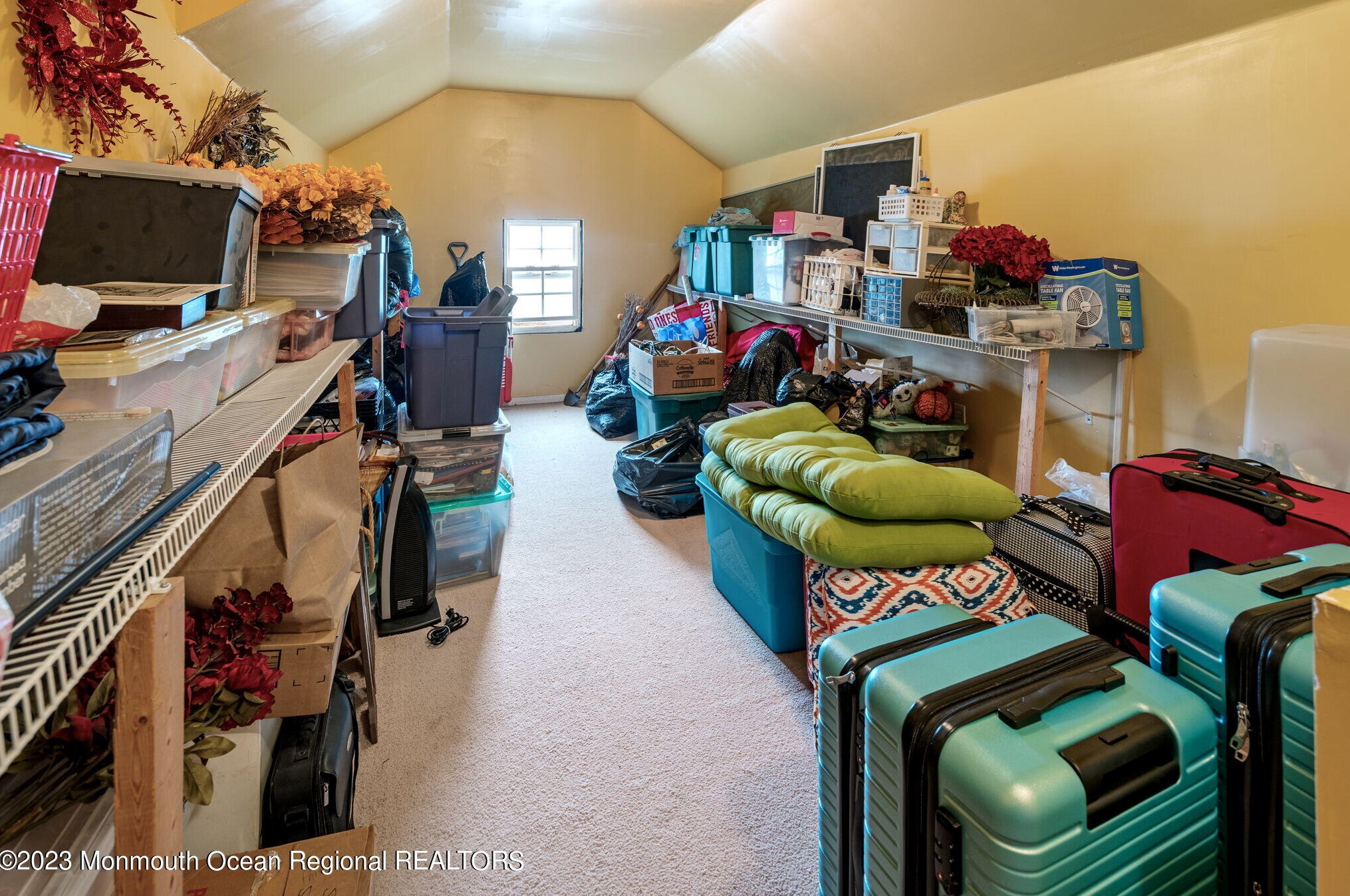 40 Pond Vw Cir, Barnegat Township NJ 08005-5622 exterior