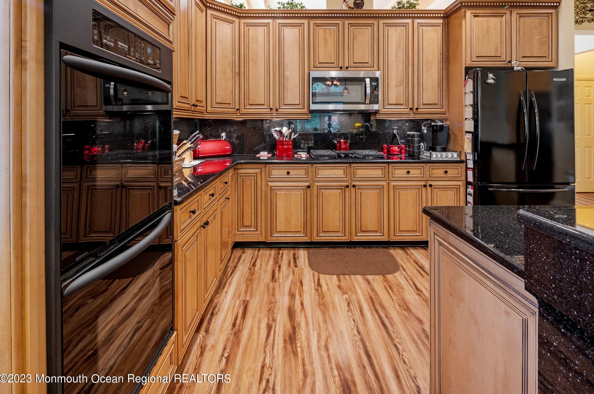 40 Pond Vw Cir, Barnegat Township NJ 08005-5622 exterior