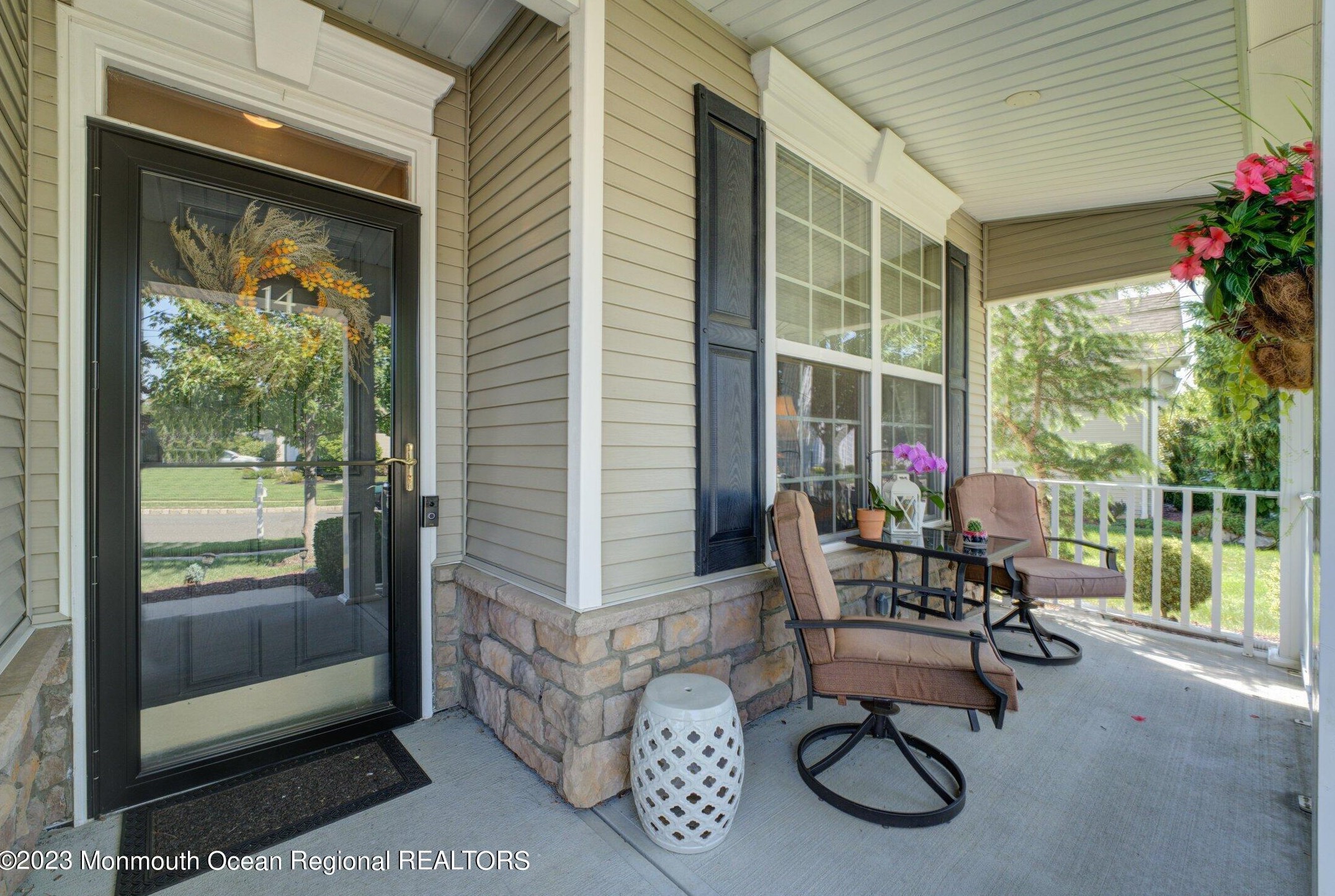 14 Wintergreen Dr, Millstone Township, NJ 07726-6001