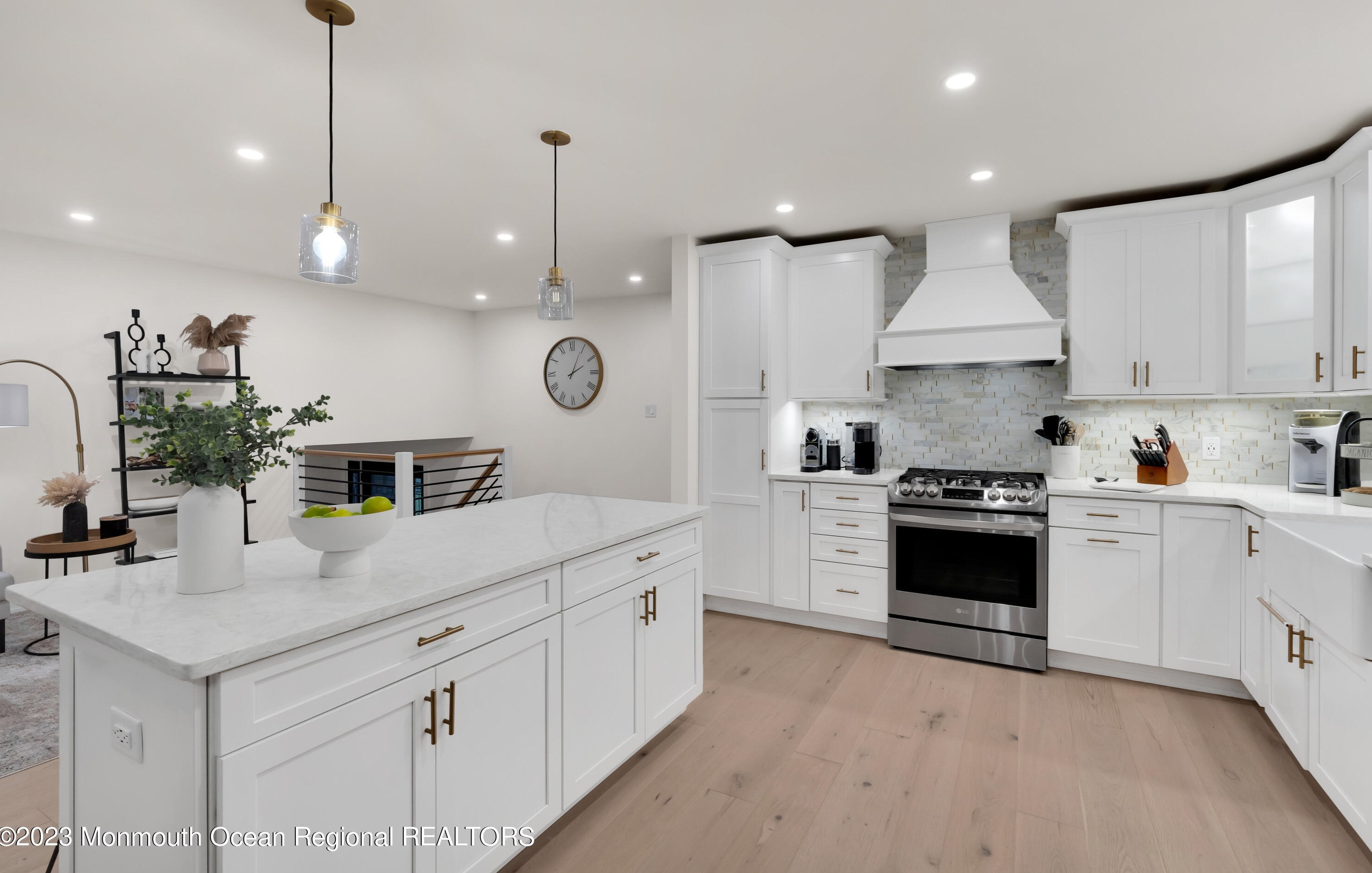 13 James Hollow Ct, Wall Township NJ  07731-1659 exterior