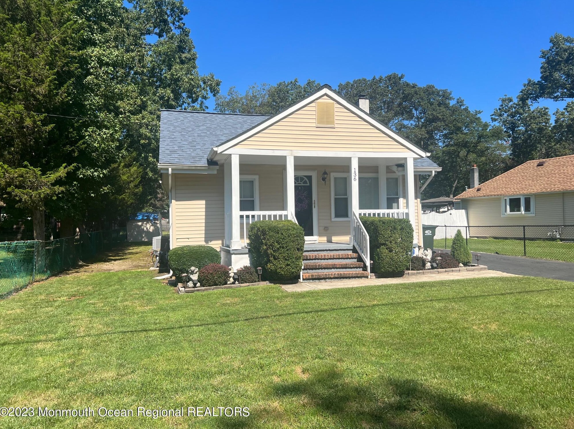 136 5th St, Wall Township, NJ 07731-8505