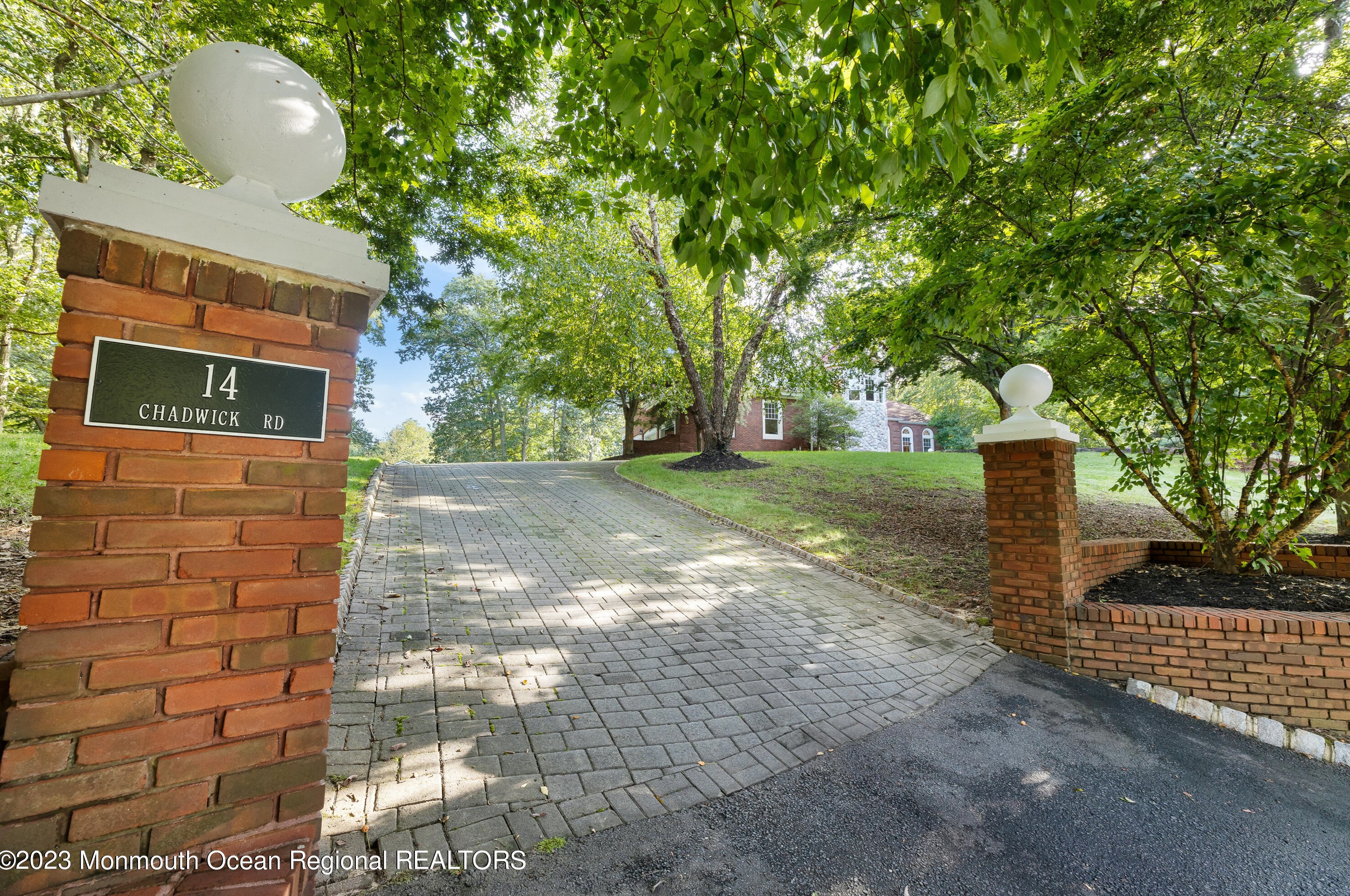 14 Chadwick Rd, Millstone Township, NJ 08535-9108