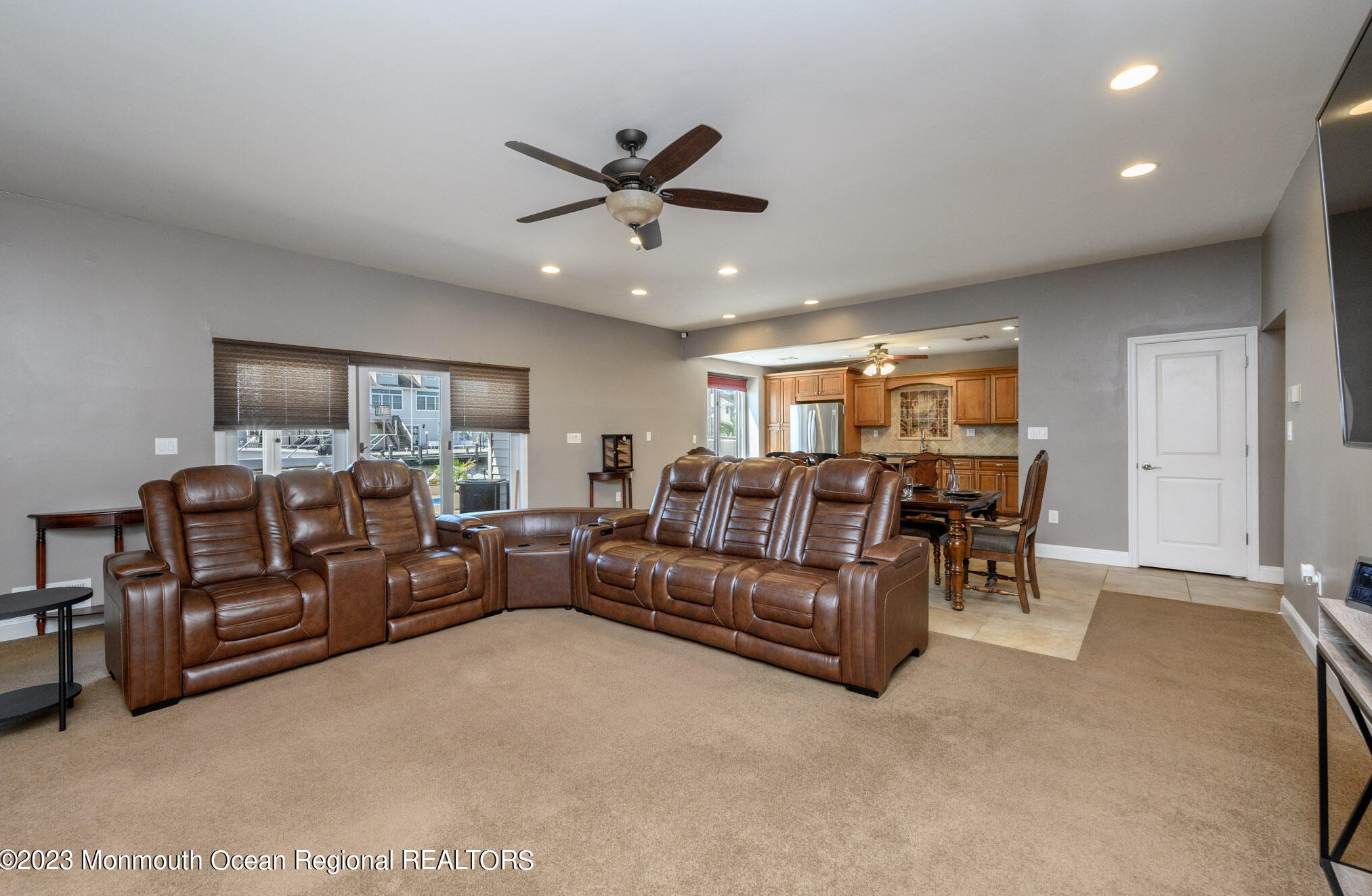 1861 Starboard Ct, Toms River NJ  08753-3122 exterior