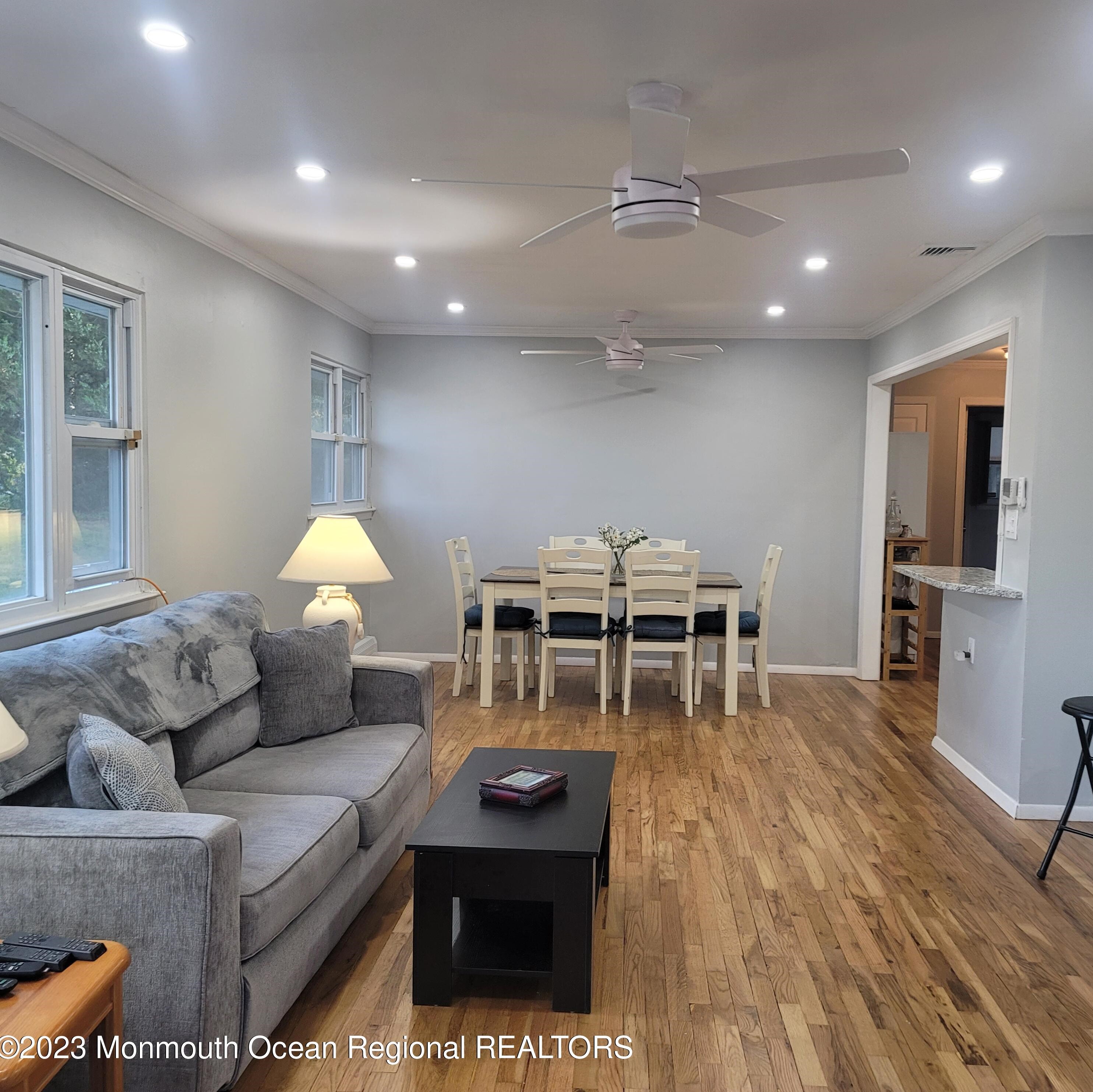 1897 Hovsons Blvd, Toms River NJ  08753-1516 exterior