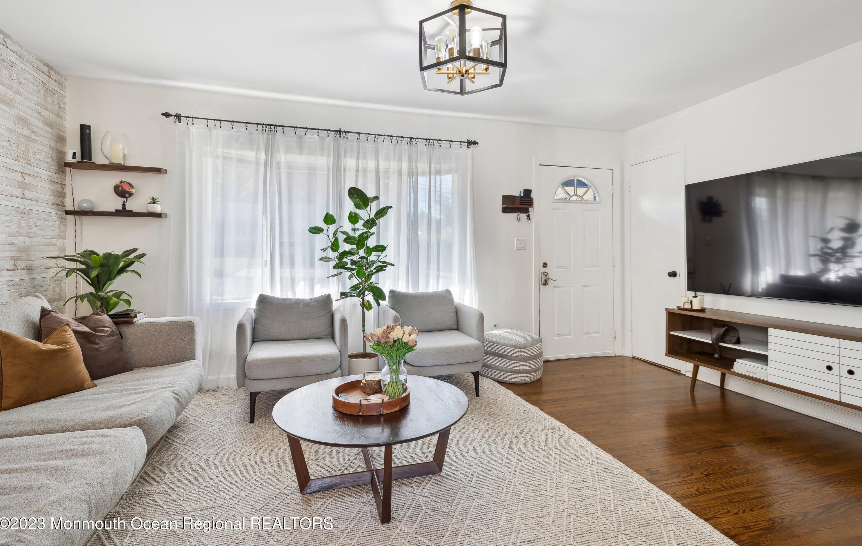 3 7th St, Matawan, NJ 07747-2321