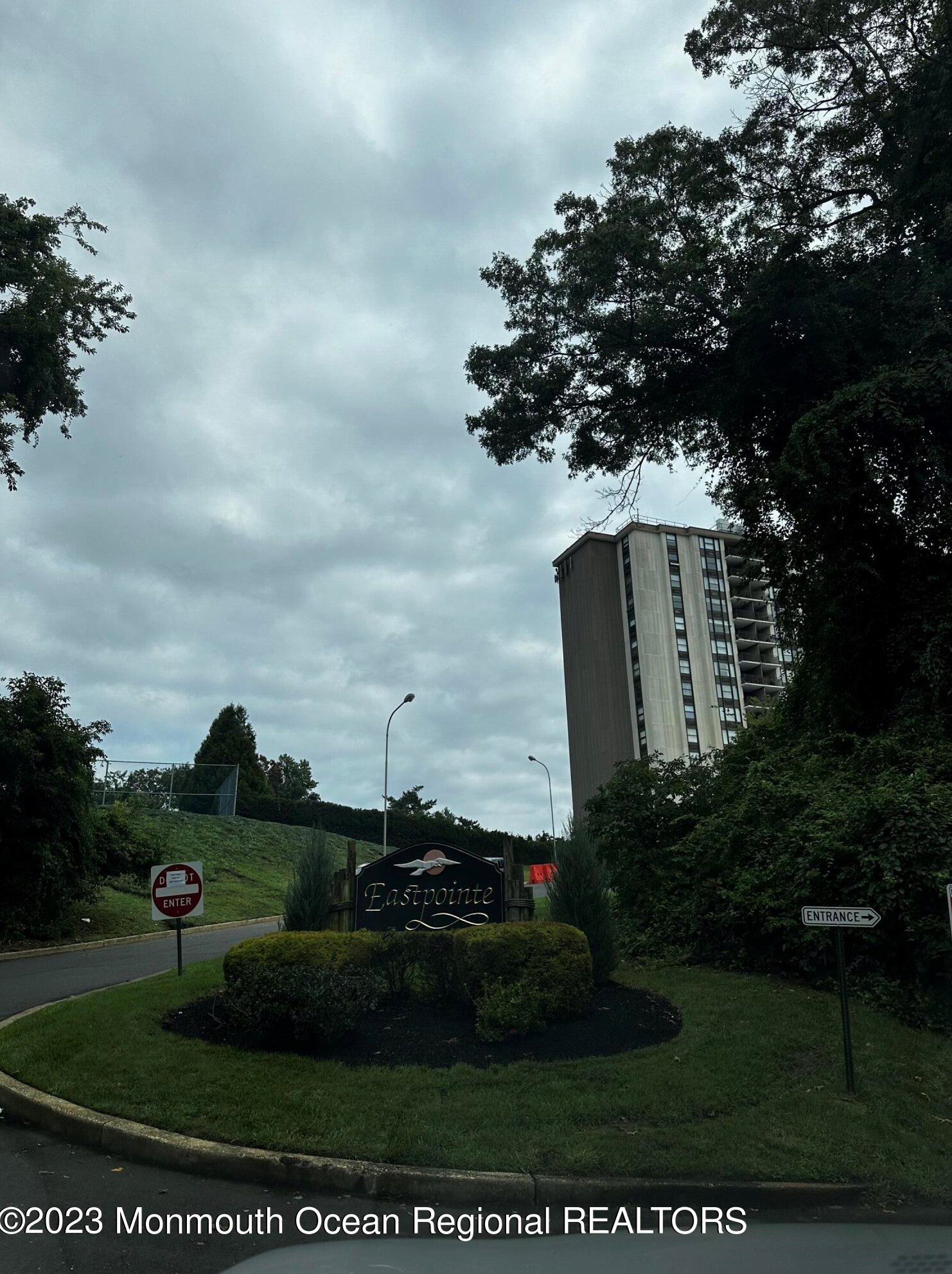 1 Scenic Dr #310, Monmouth Hills, NJ 07732