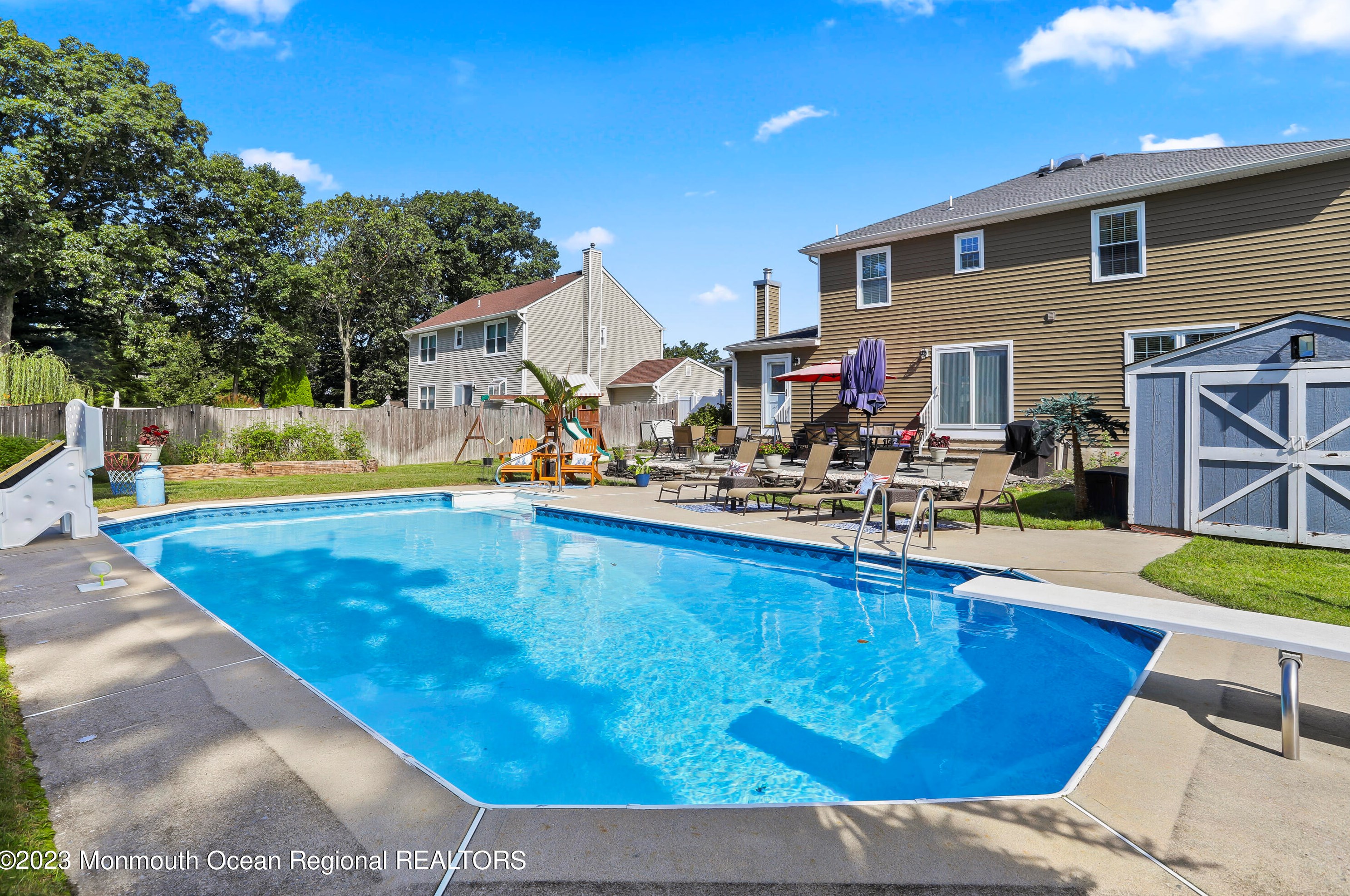 19 Melissa Ln, Wall Township NJ  07731-2371 exterior