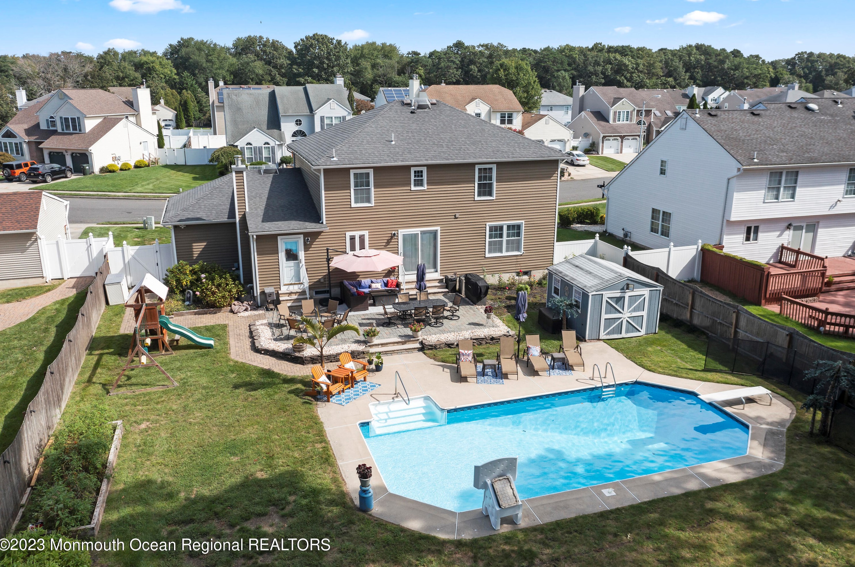 19 Melissa Ln, Wall Township NJ  07731-2371 exterior