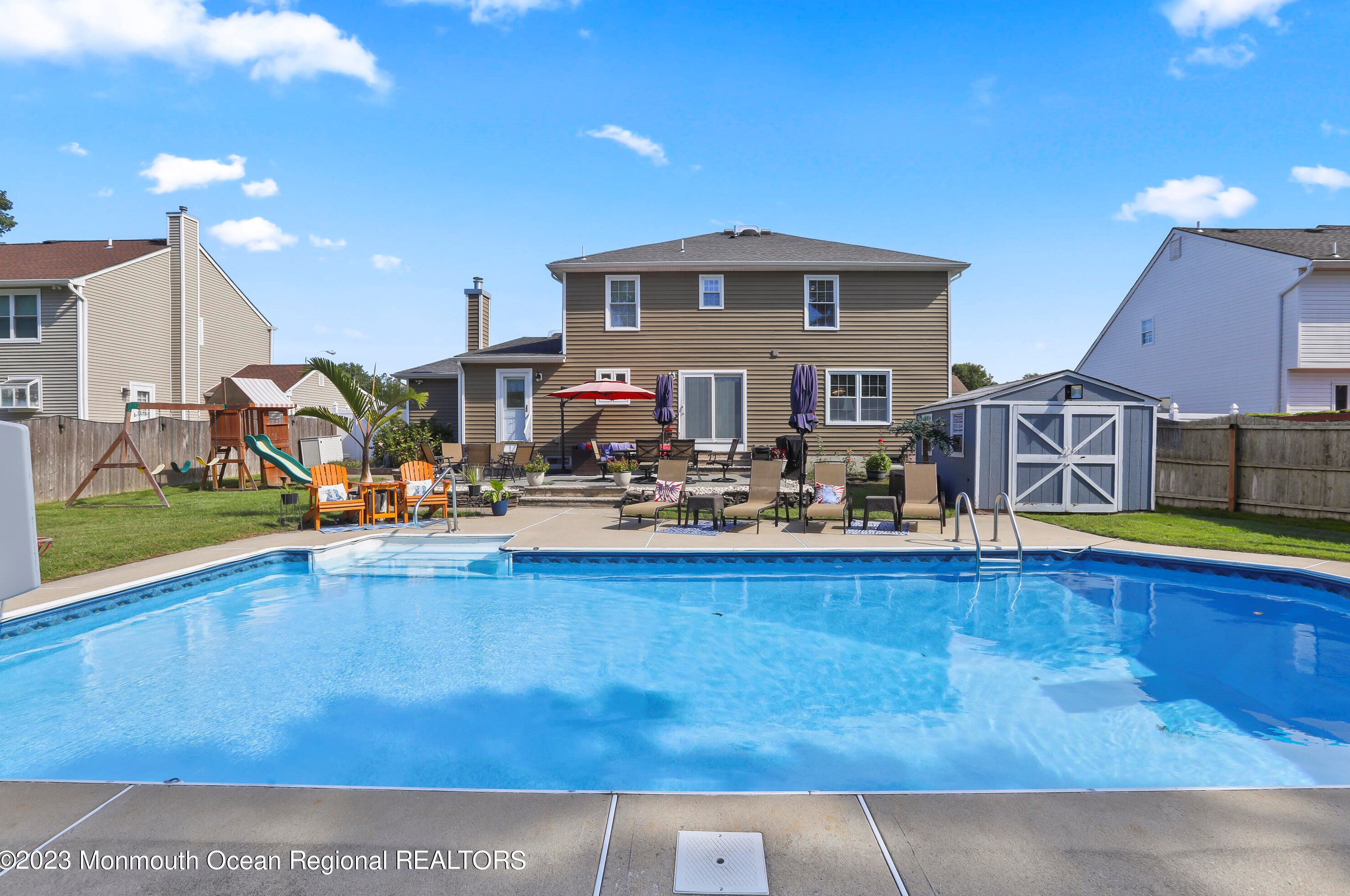 19 Melissa Ln, Wall Township NJ  07731-2371 exterior