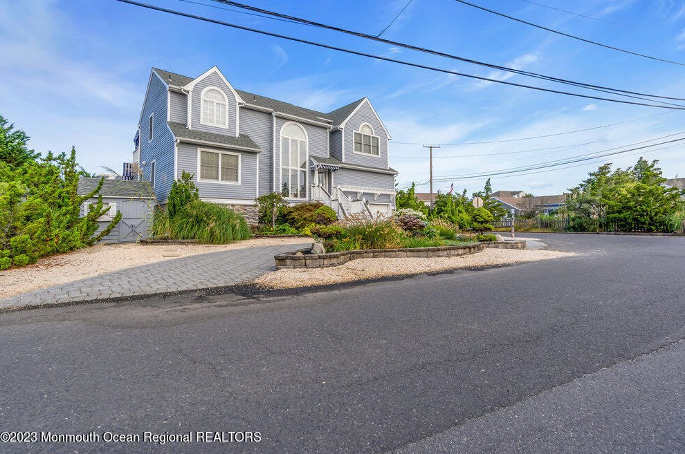 503 Broad Ave, Normandy Beach, NJ 08739