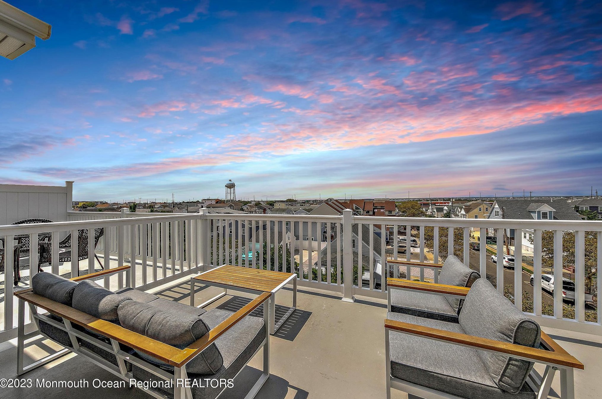 205 Fremont Ave #5, Pelican Island, NJ 08751