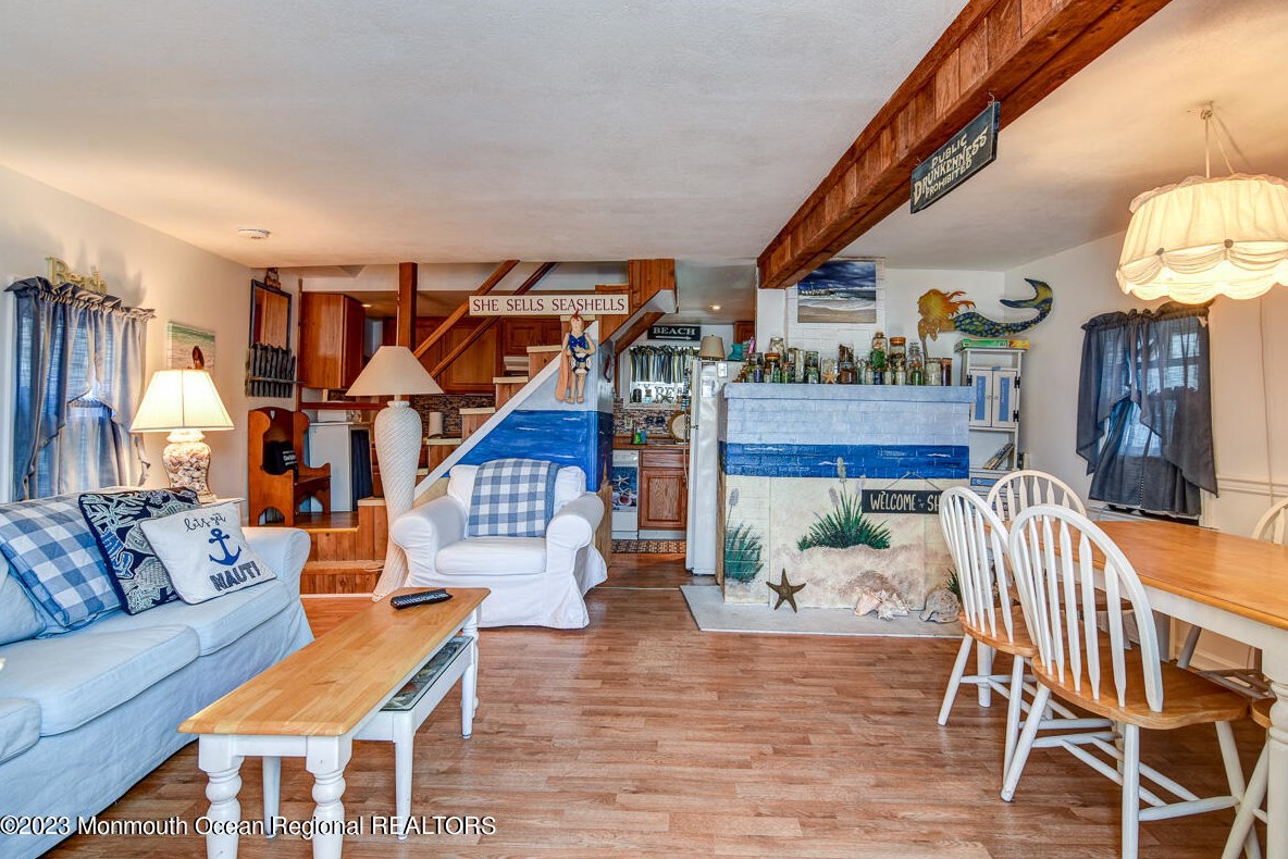 144 Ocean Ave, Point Pleasant Beach, NJ 08742