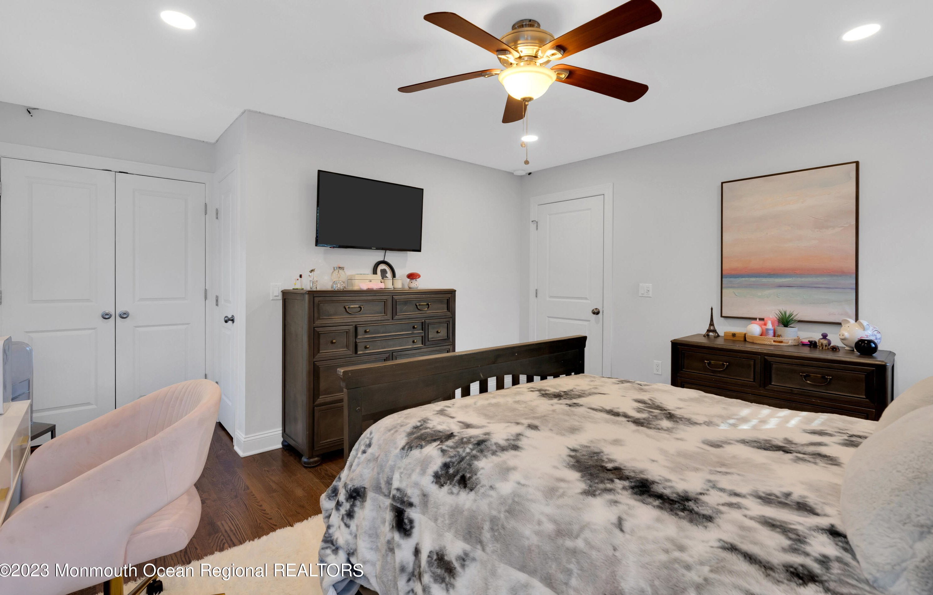 127 Washington Ave, Matawan NJ 07747-2921 exterior