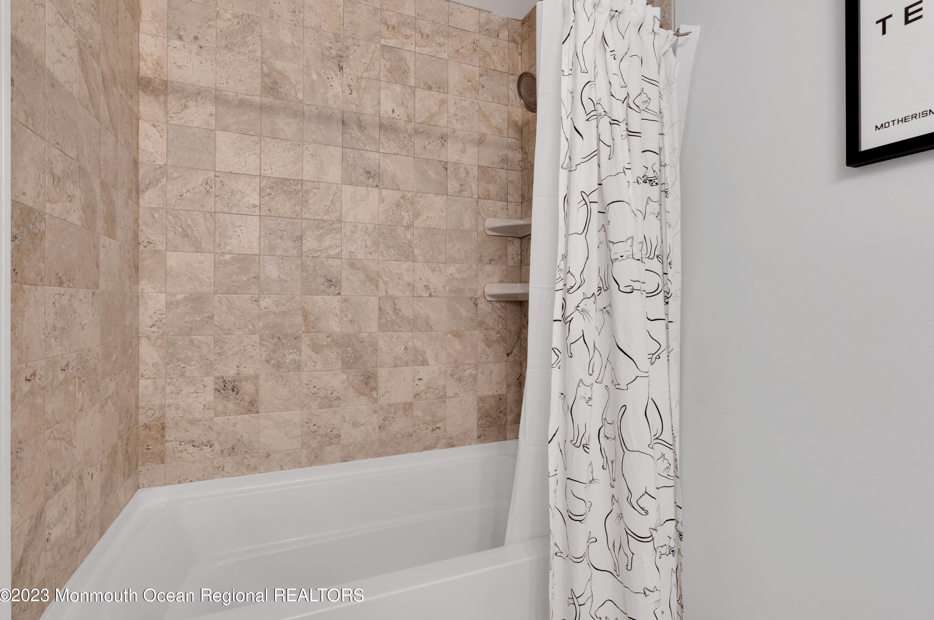 127 Washington Ave, Matawan NJ 07747-2921 exterior