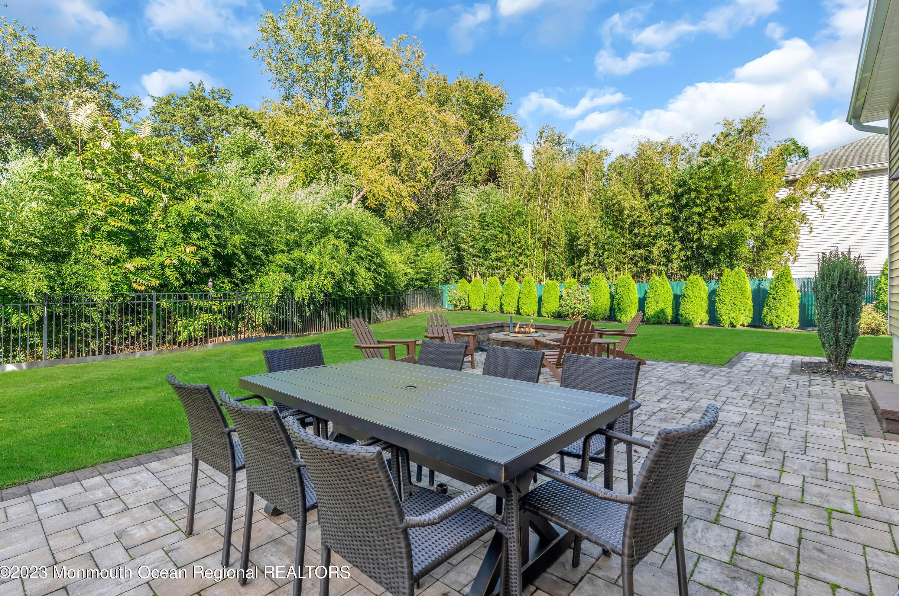 127 Washington Ave, Matawan NJ 07747-2921 exterior