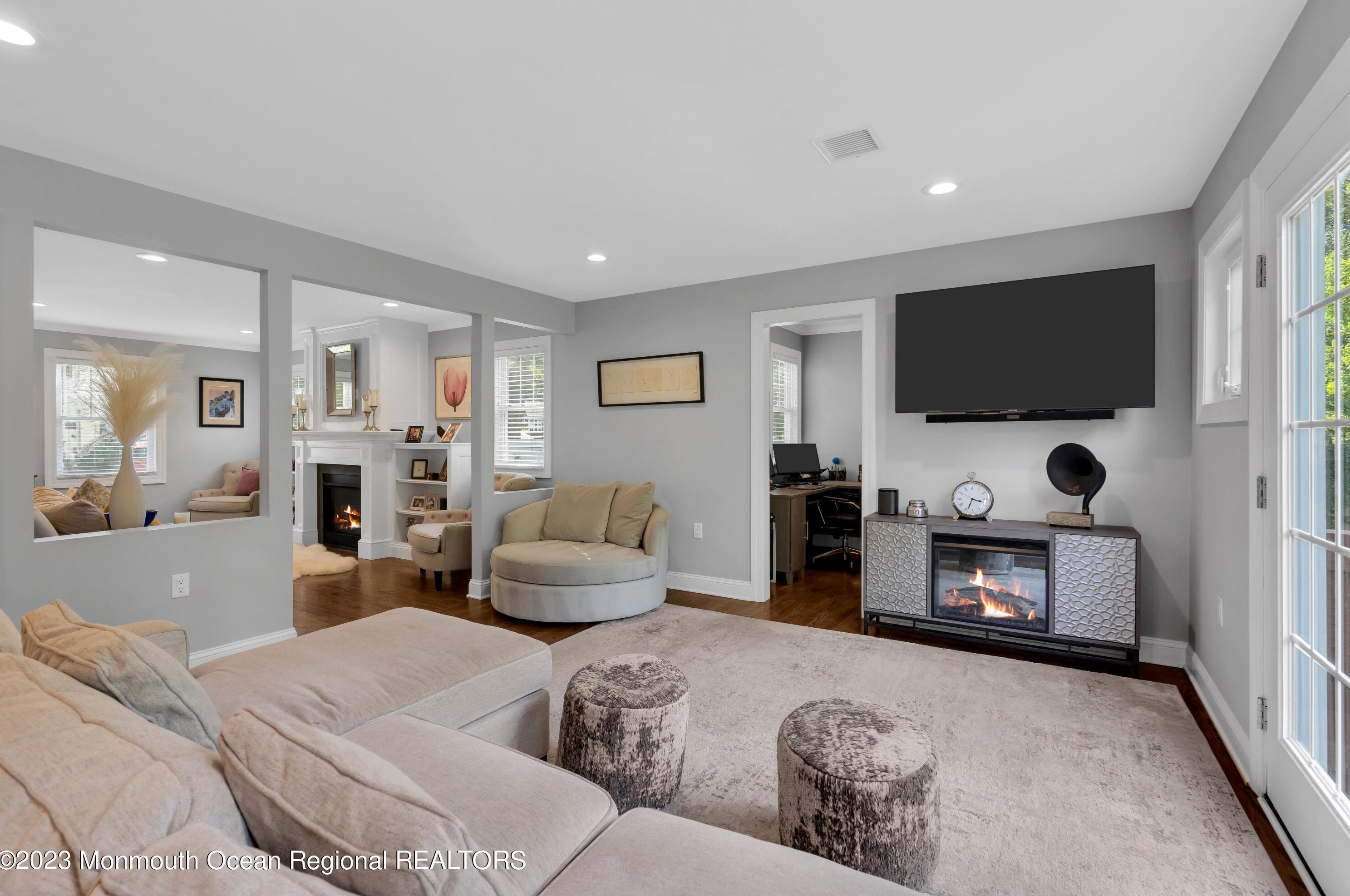 127 Washington Ave, Matawan NJ 07747-2921 exterior