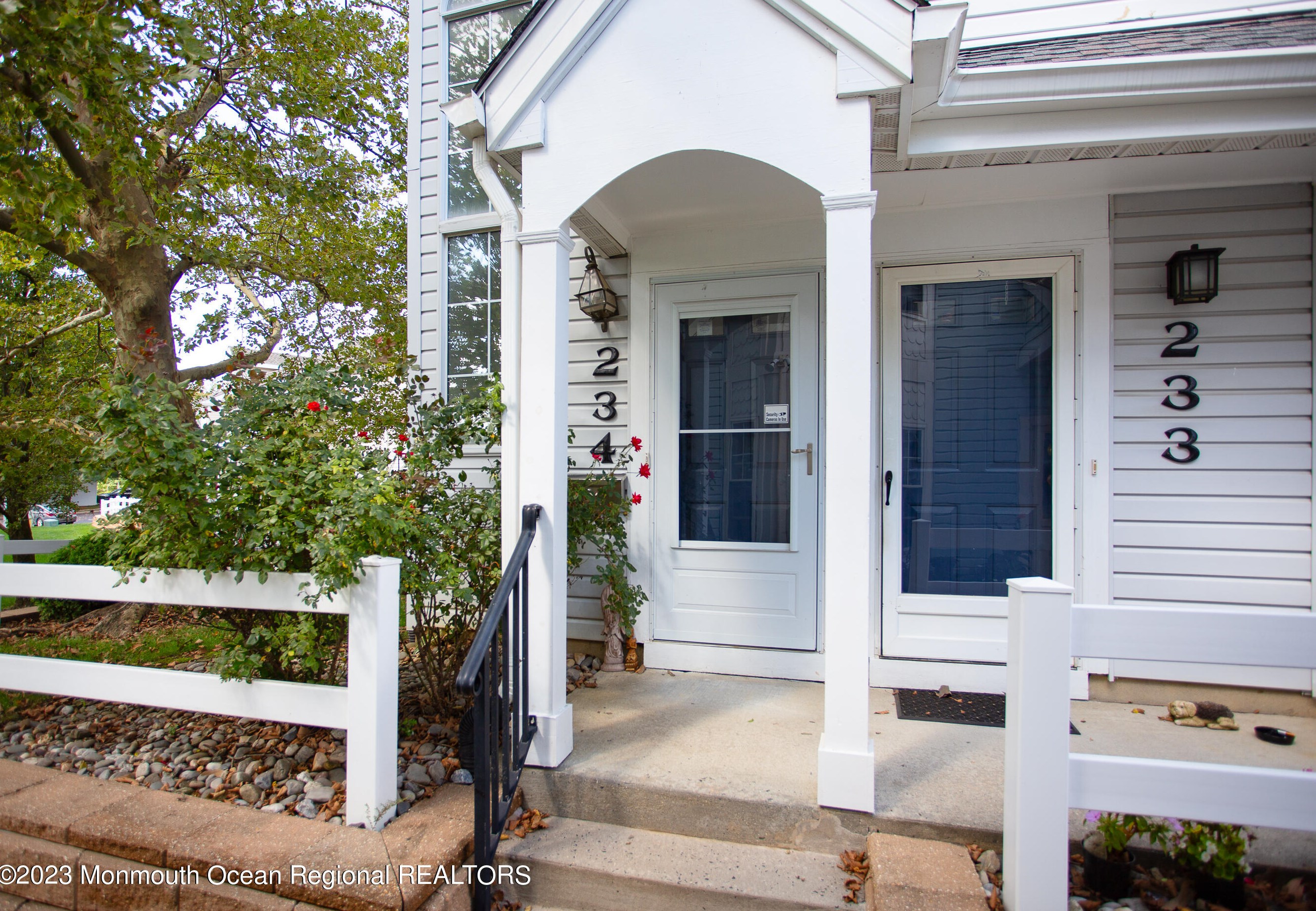 234 Tulip Ln, East Freehold, NJ 07728
