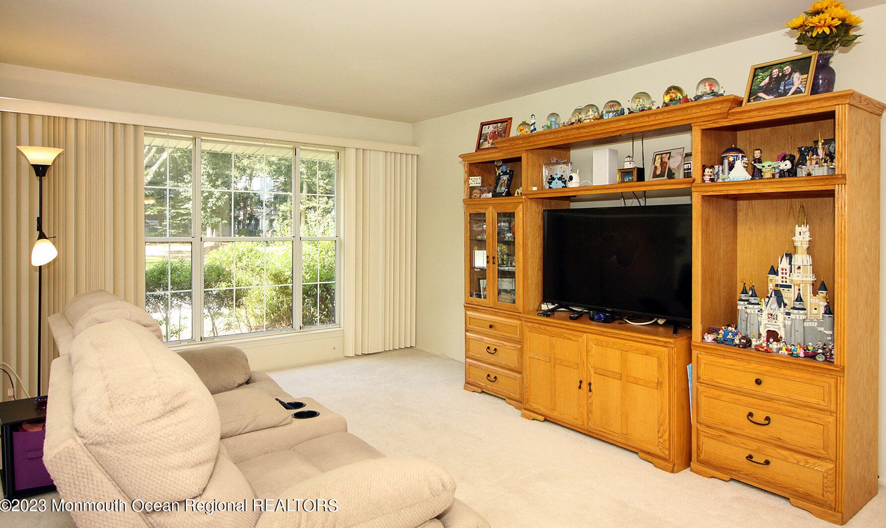 518 Laurelwood Ct, Wall Township, NJ 07731-3406