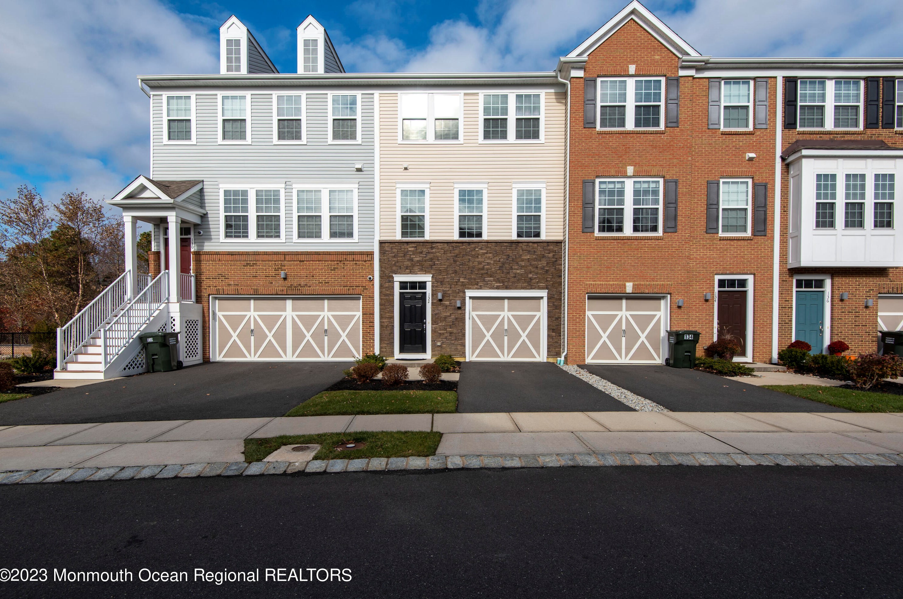 132 Waypoint Dr #1805, Tinton Falls, NJ 07724