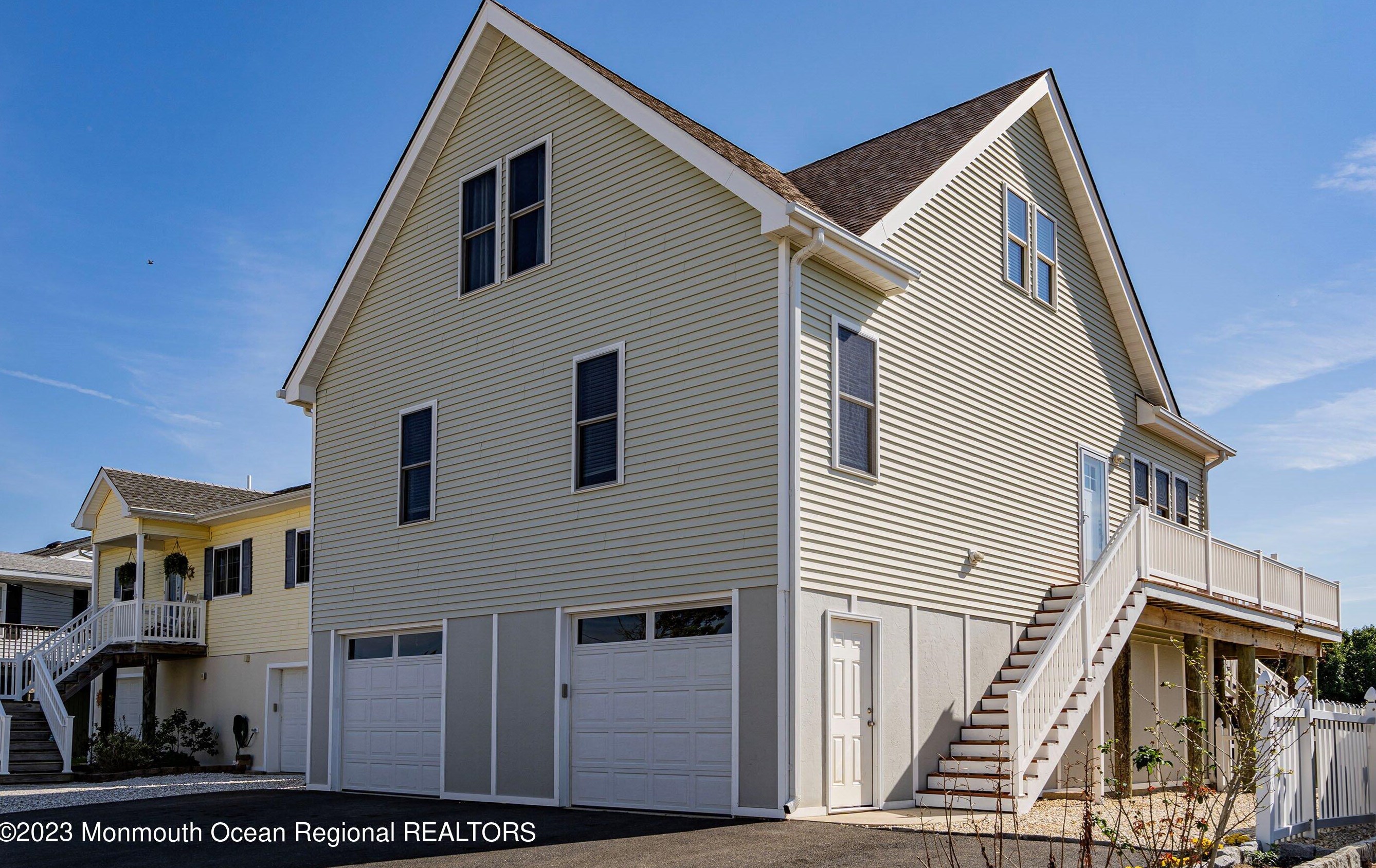 105 S Forecastle Dr, Tuckerton, NJ 08087