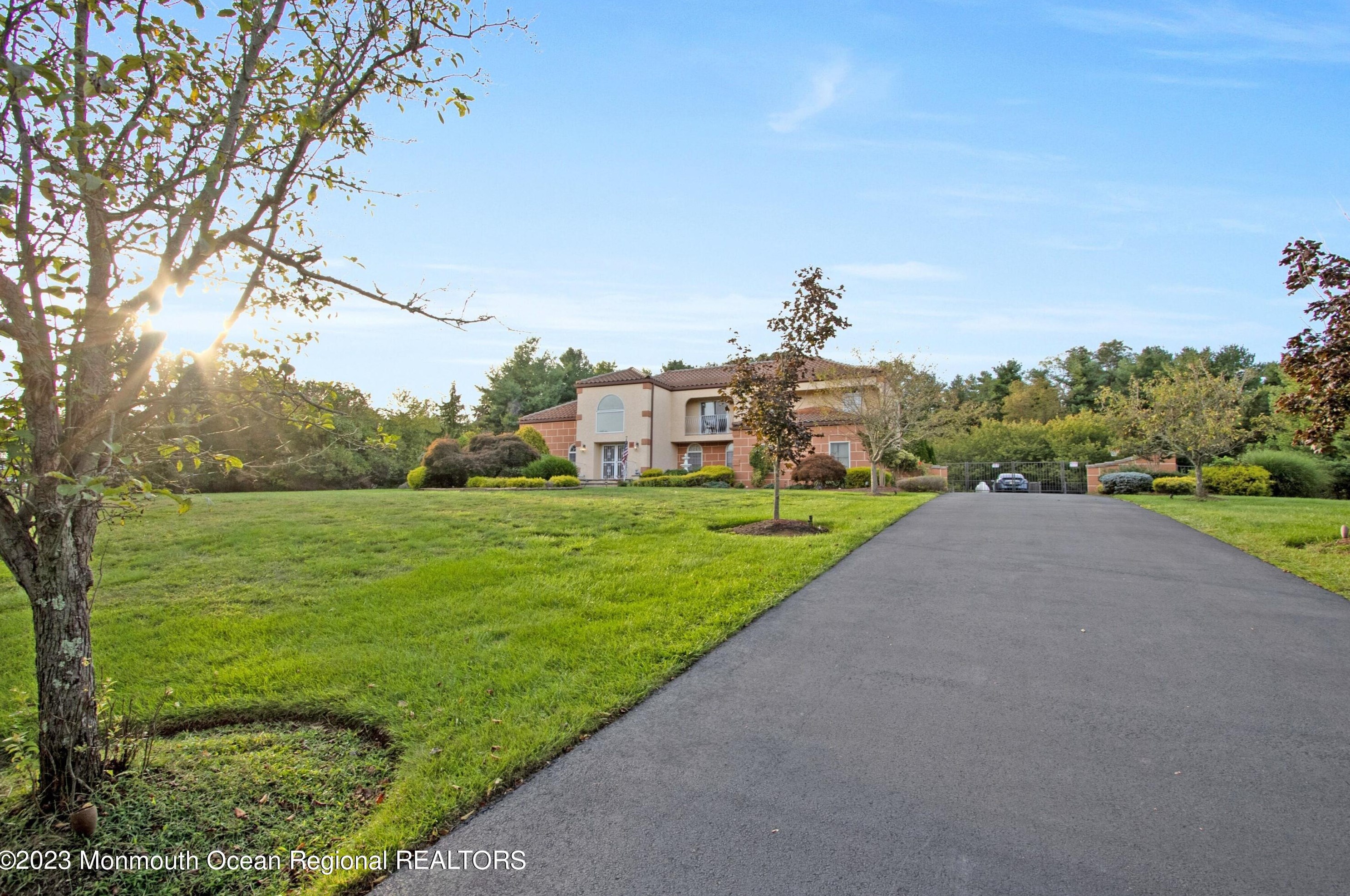 16 Regency Way, Millstone Township, NJ 07726-8674