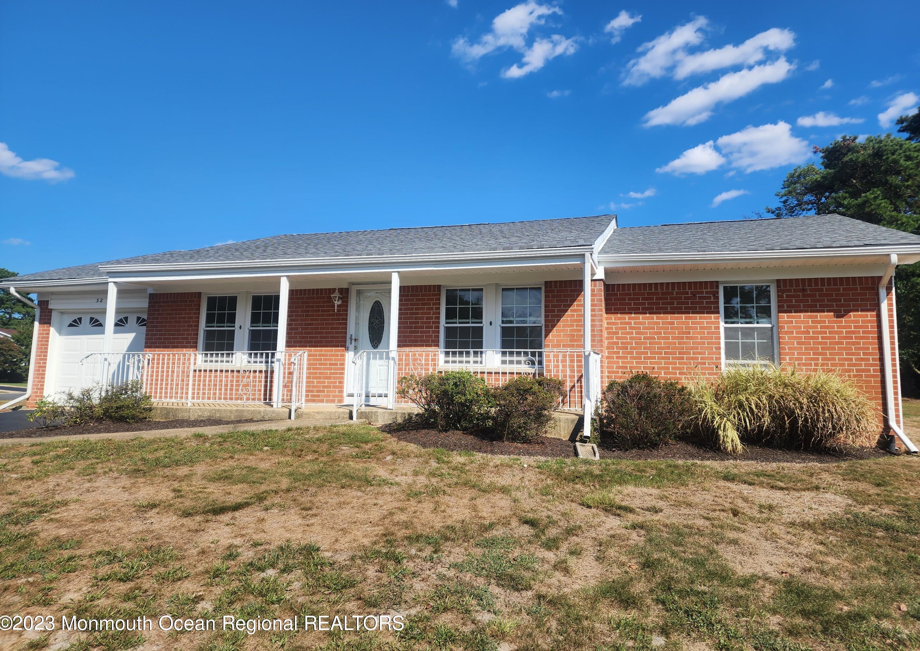 32 Hudson Pkwy, Lakehurst, NJ 08759