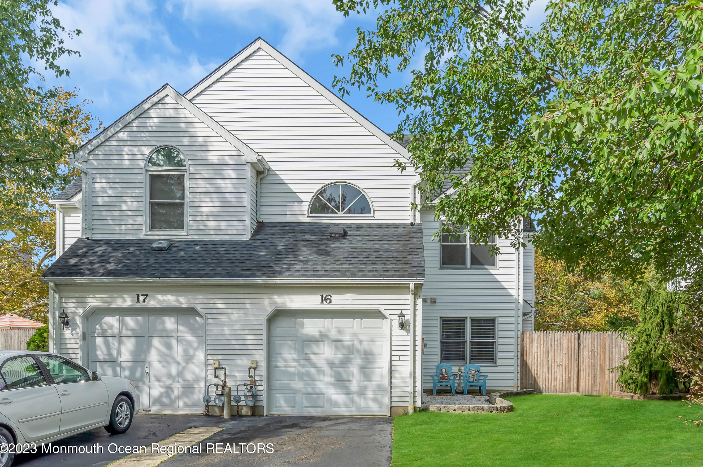 16 Alcott Ct, East Freehold, NJ 07728