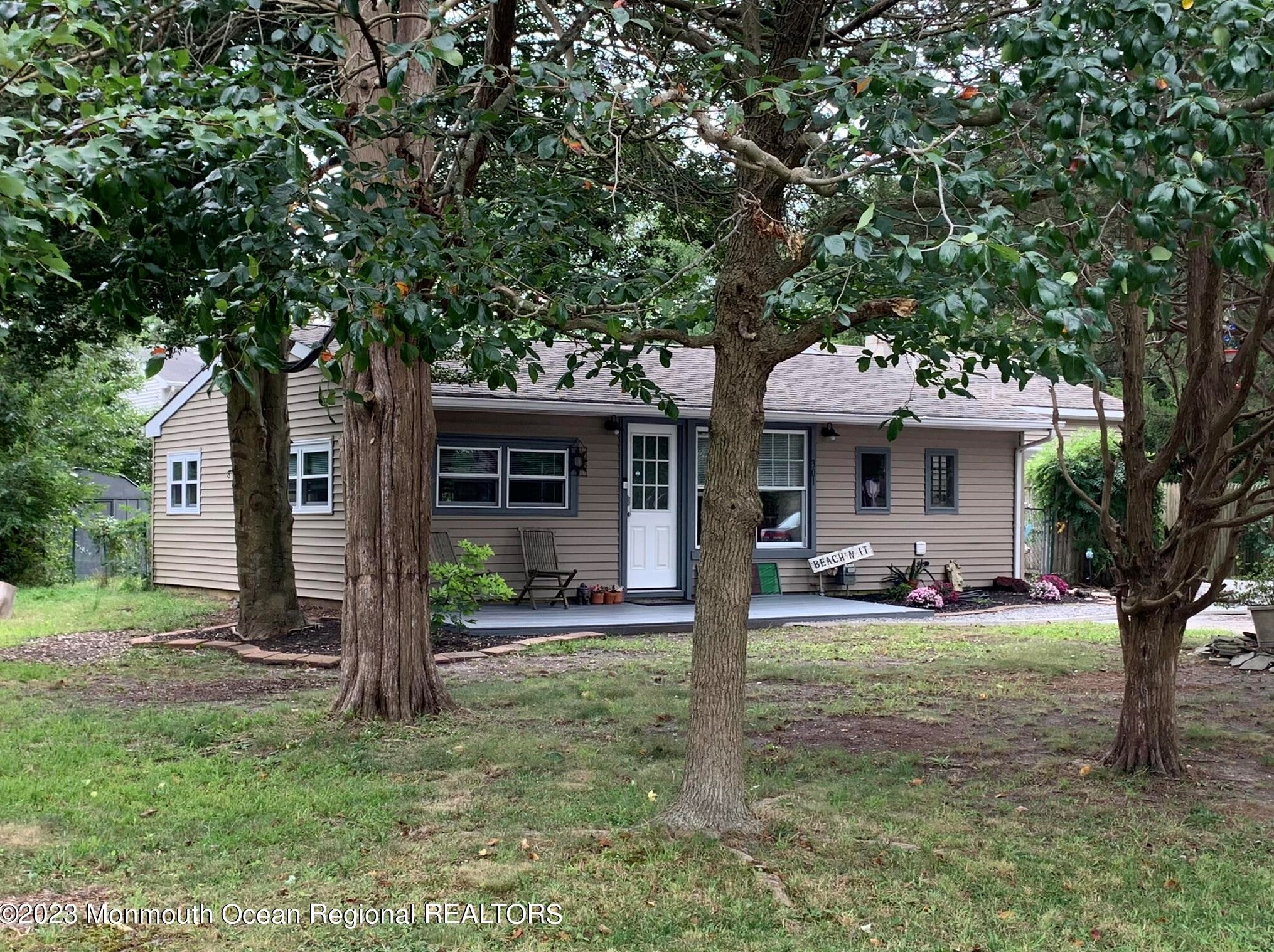 301 Beach Blvd, Lacey, NJ 08731