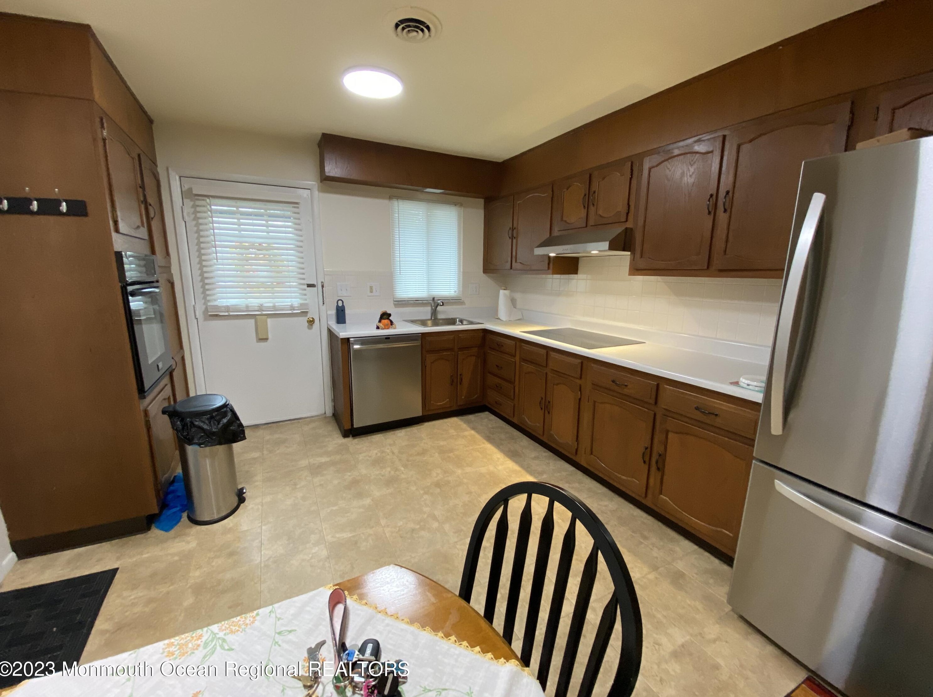 18 Gramercy Ln #b, Lakehurst, NJ 08759