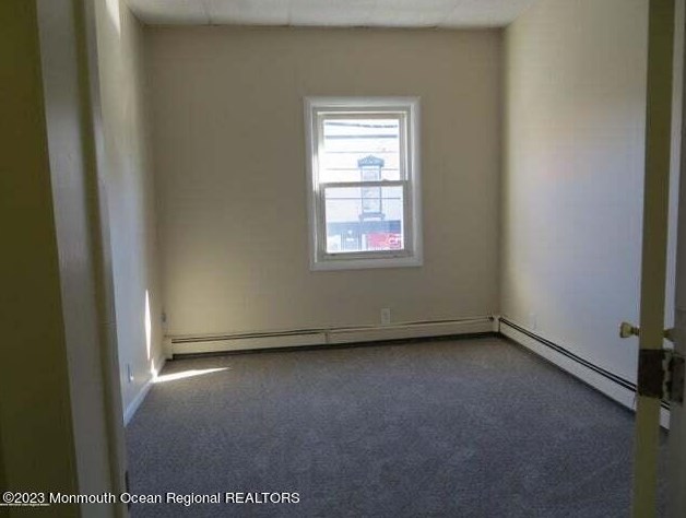 15 Front Street W, Keyport, NJ 07735