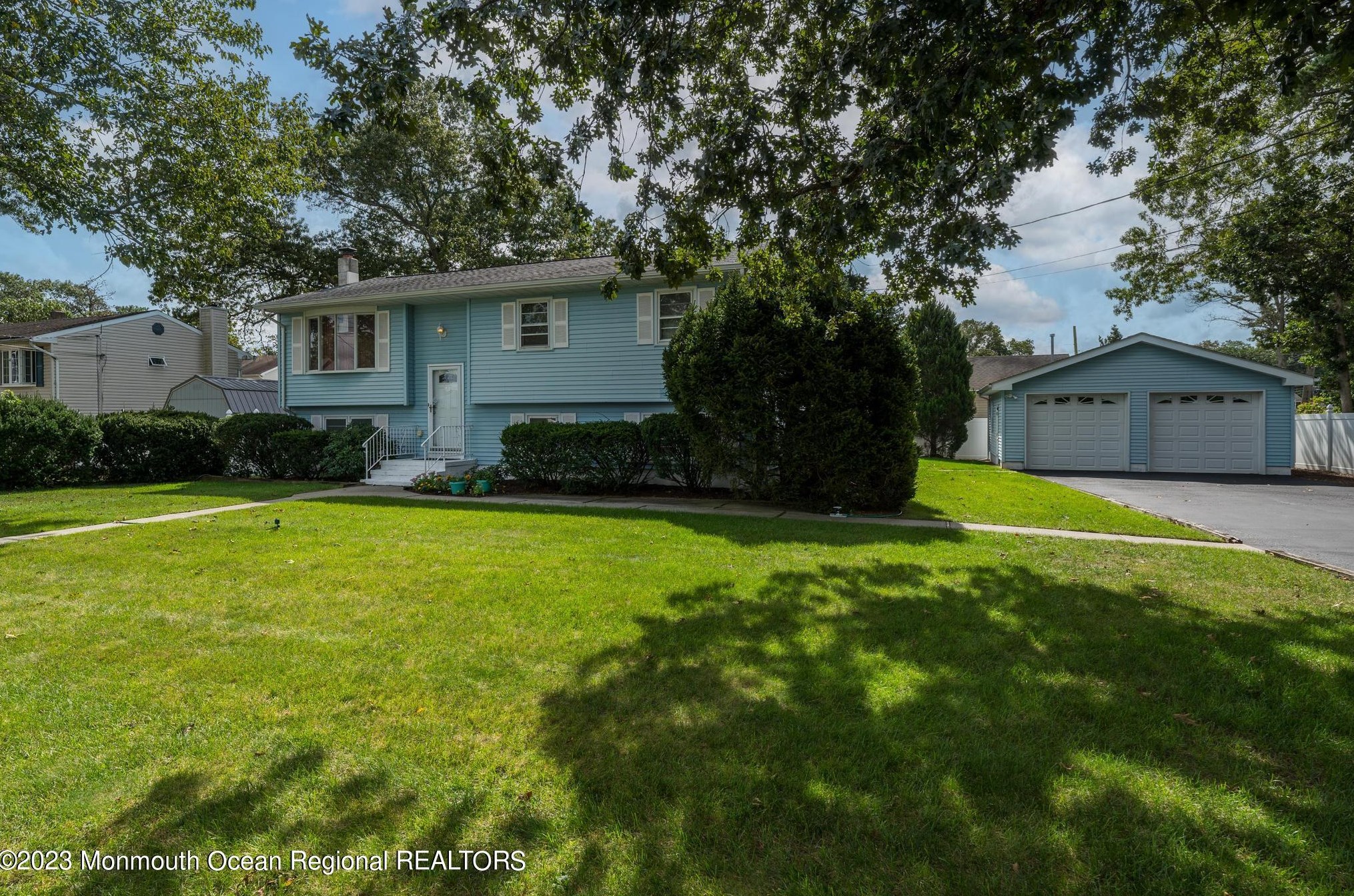 808 Broadway Blvd, Toms River, NJ 08757-2401