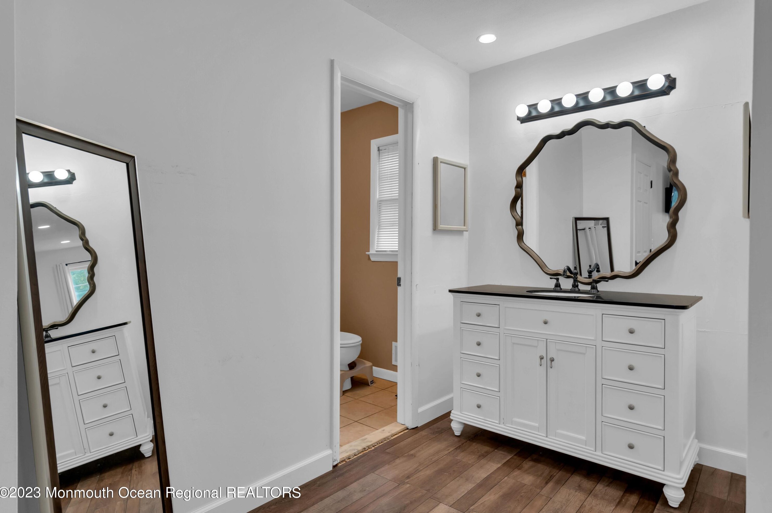 11 Juniper Pl, Wall Township NJ  07731-2630 exterior