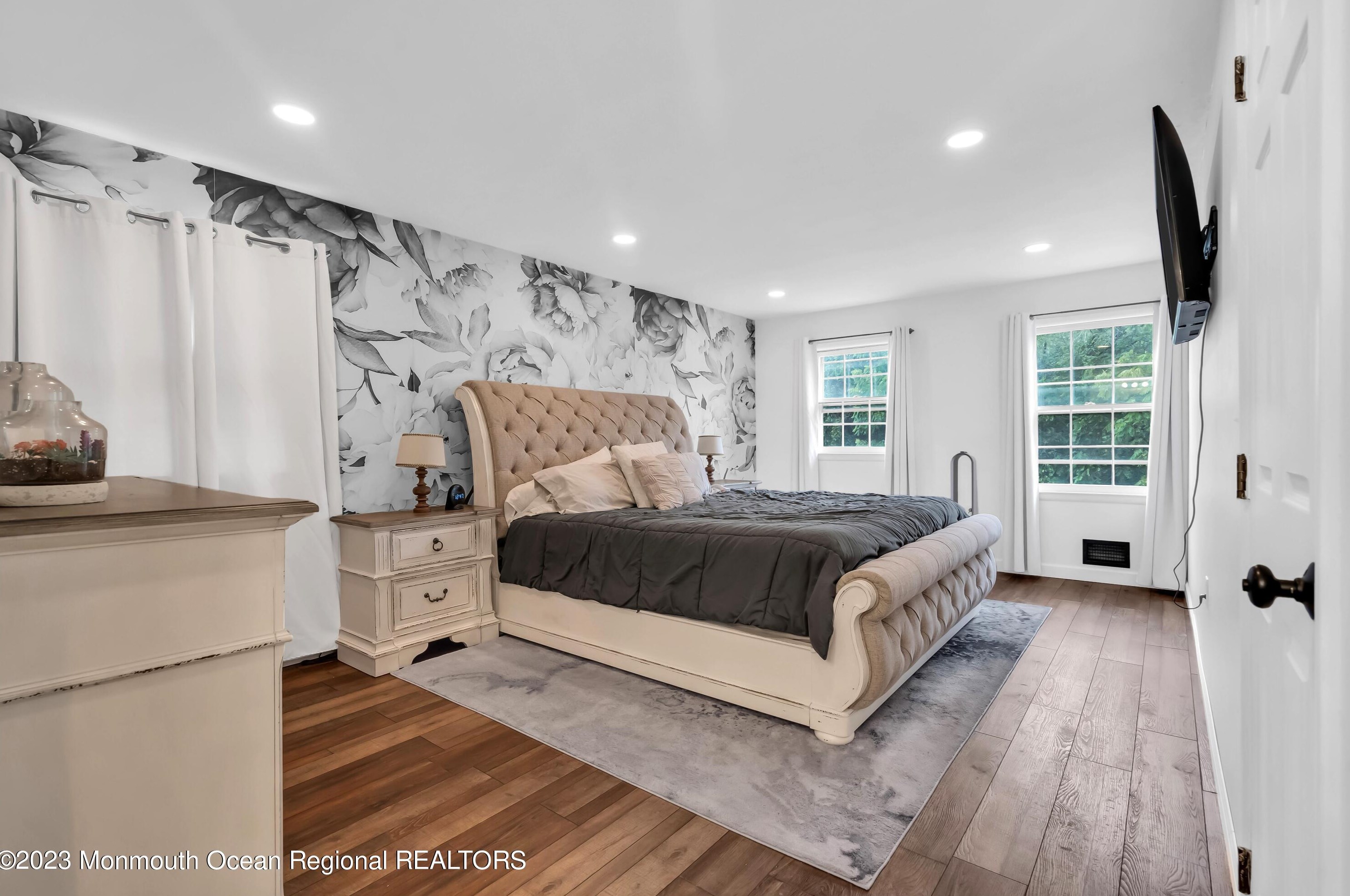 11 Juniper Pl, Wall Township NJ  07731-2630 exterior