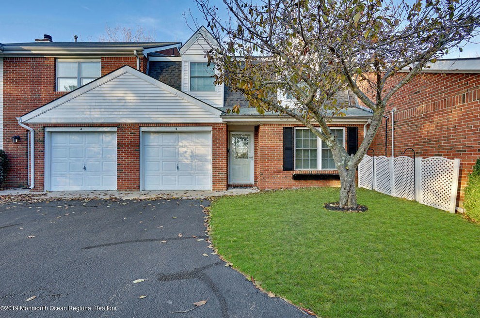 4 Rosewood Ct, Wall Township, NJ 07762